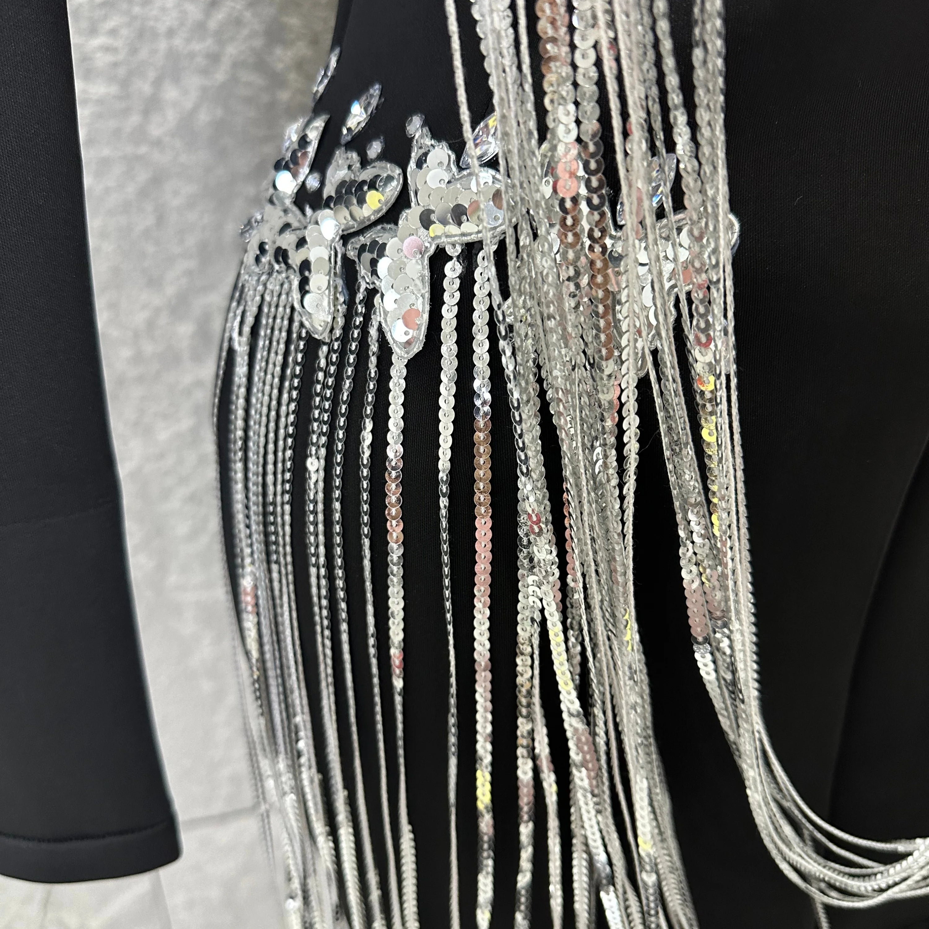 Luxury Black Blazer Mini Dress Deep V Neck Silver Crystal Beaded Butterfly Long Tassel Formal Evening Cocktail Gala Party Gown