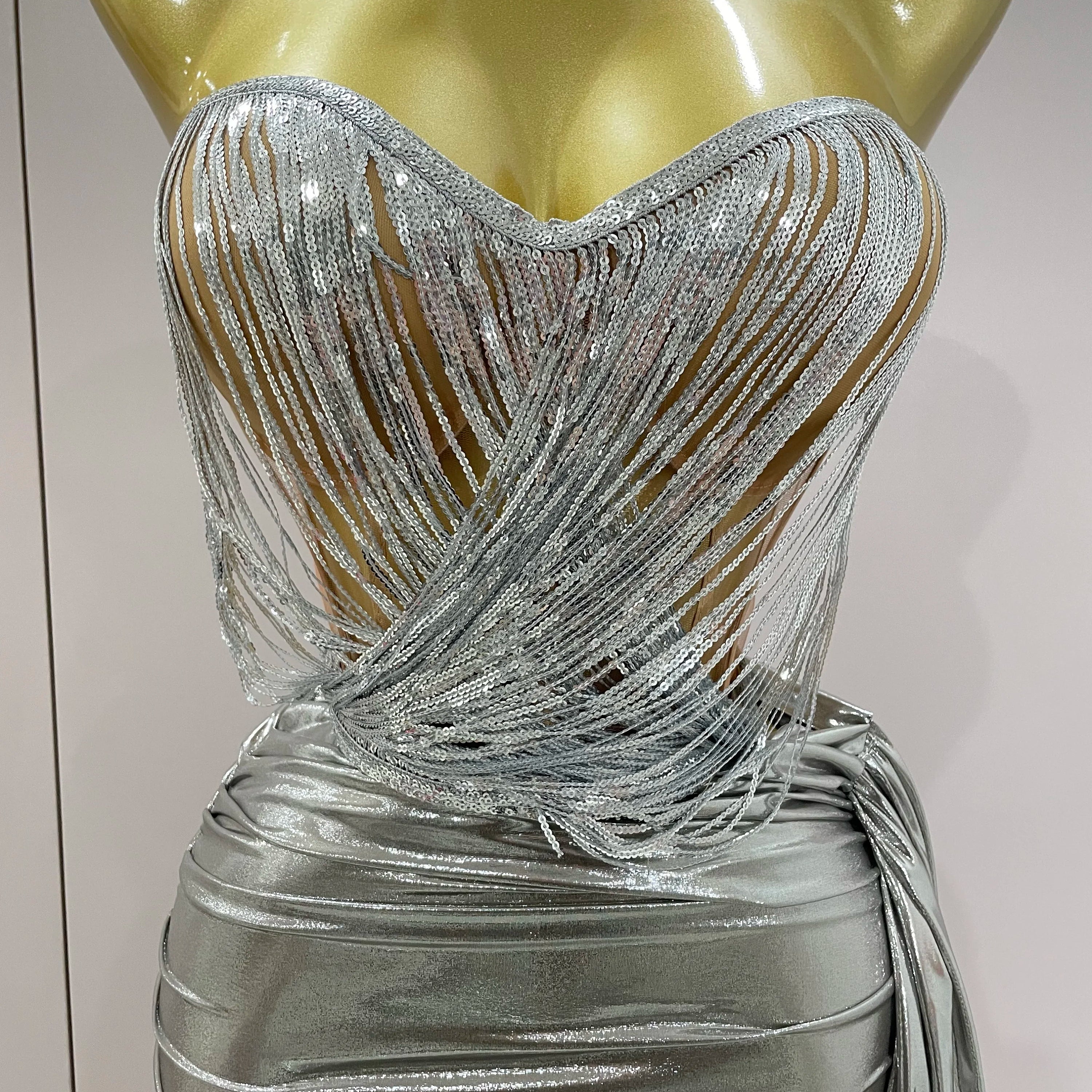 Stock Shiny Silver Sequin Tassels Mini Dress 2-piece Set 2025 New Women Evening Birthday Party Club ShootPhoto Stage Costume