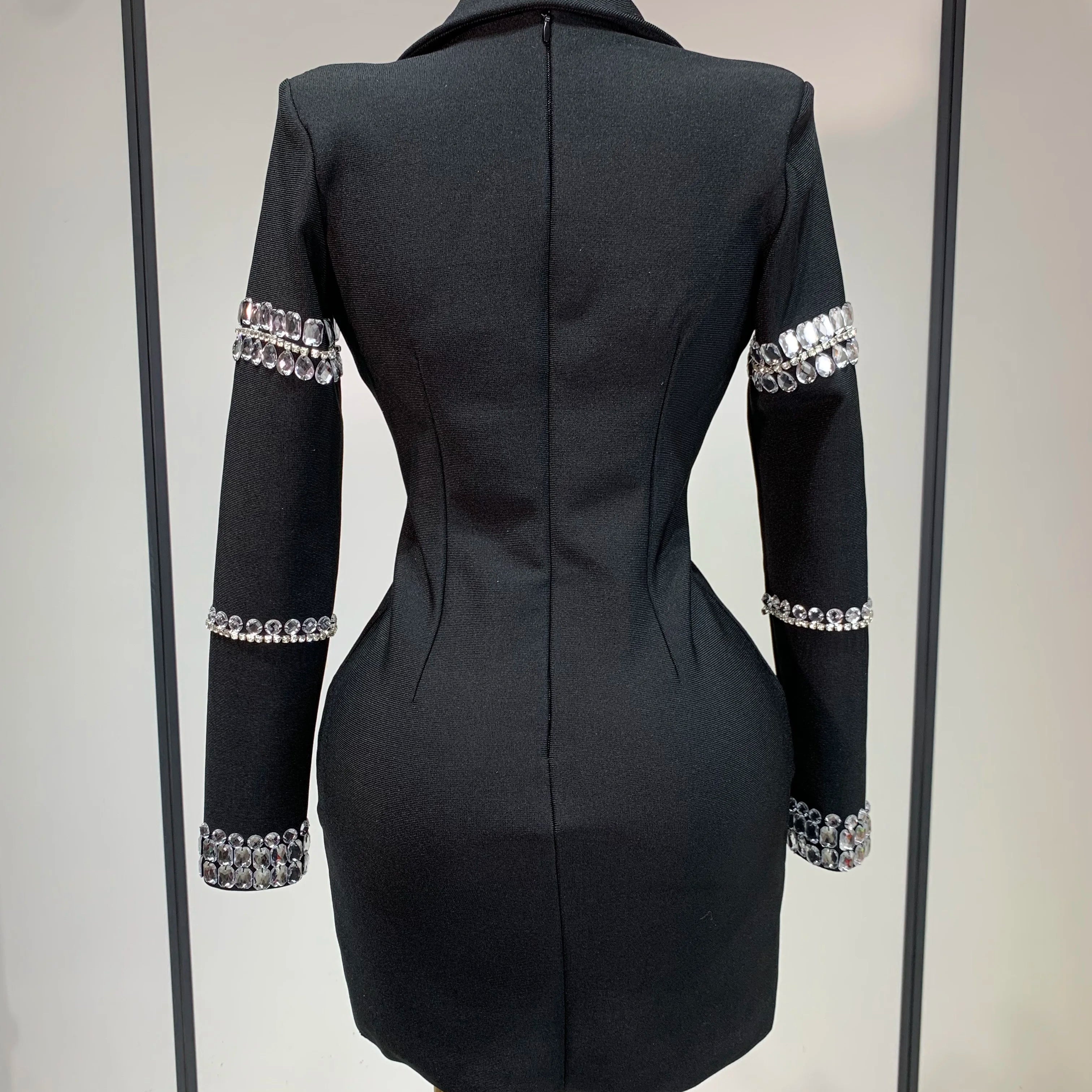 Women Sexy Long Sleeve V Neck Beading Rhinestone Mini Bodycon Bandage Dress 2025 Celebrity Elegant Evening Party Birthday Dress