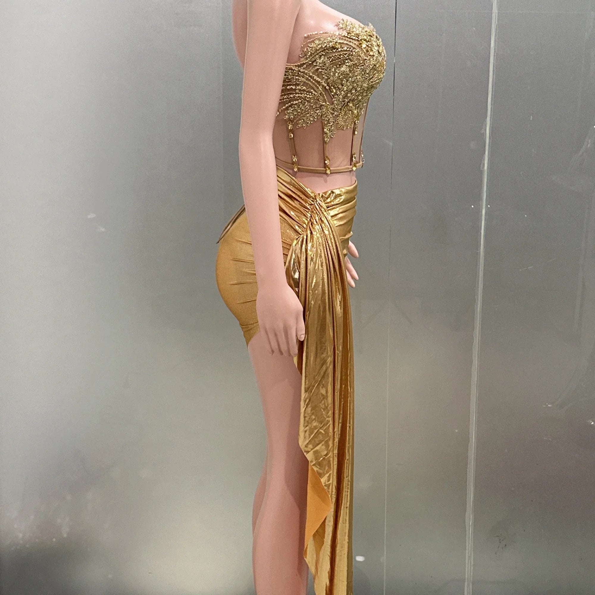 Gold Color Women Sexy 2 Pieces Strapless Bodycon Mini Dress Bar Singer Nightclub Party Celebrate Birthday Dress Wholesale