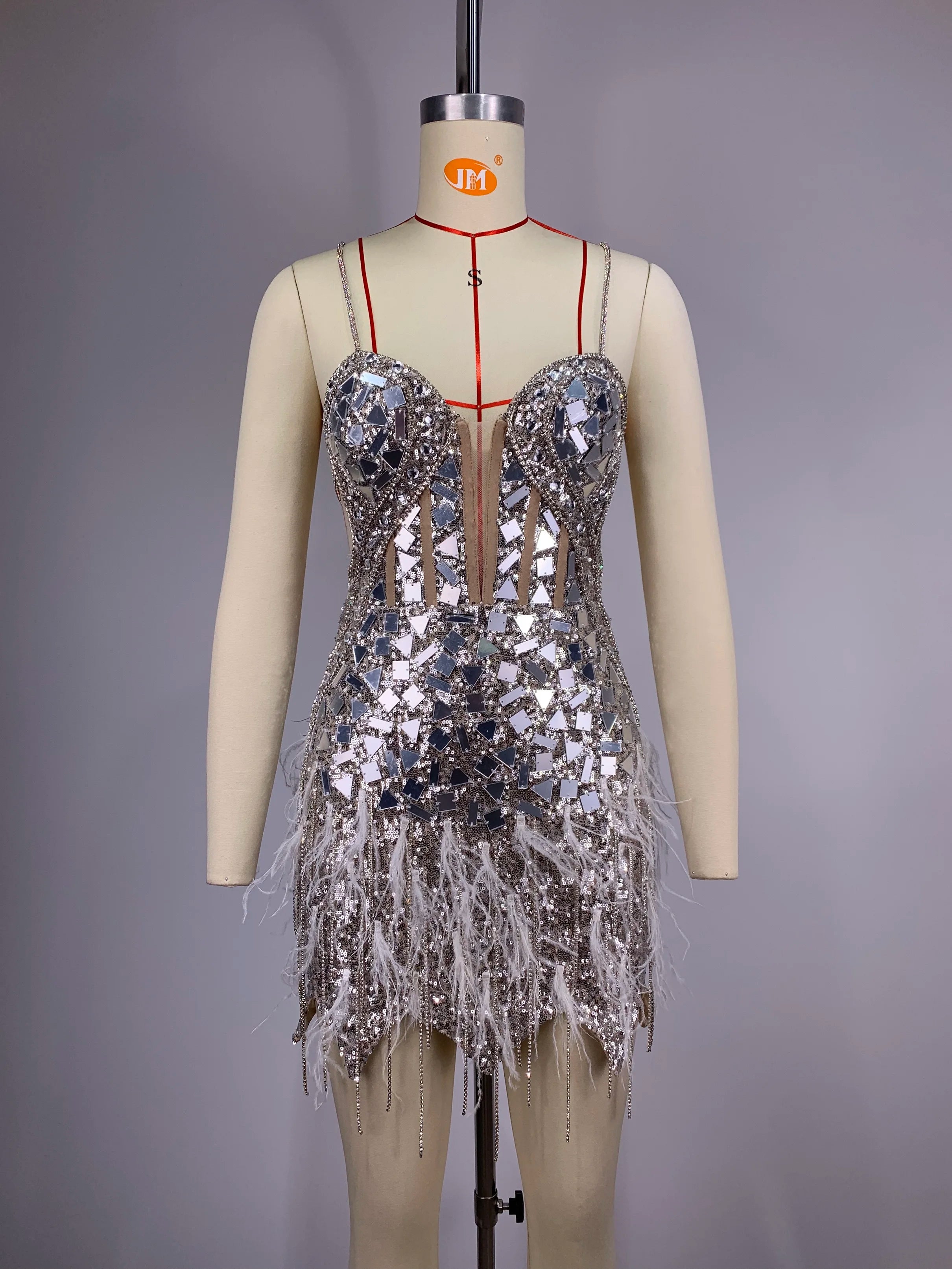 2024 Women Sleeveless Sexy V-Neck Bodycon Mini Dress Feathers Shinning Mirrors Celebrate Birthday Party Outfit