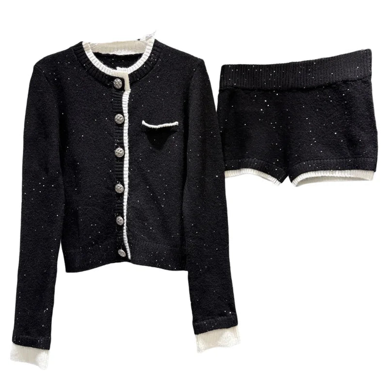 Winter New Fashion Casual Contrast Color Knitted Cardigan For Women Elastic Waist Shorts Female Trend 11A07451