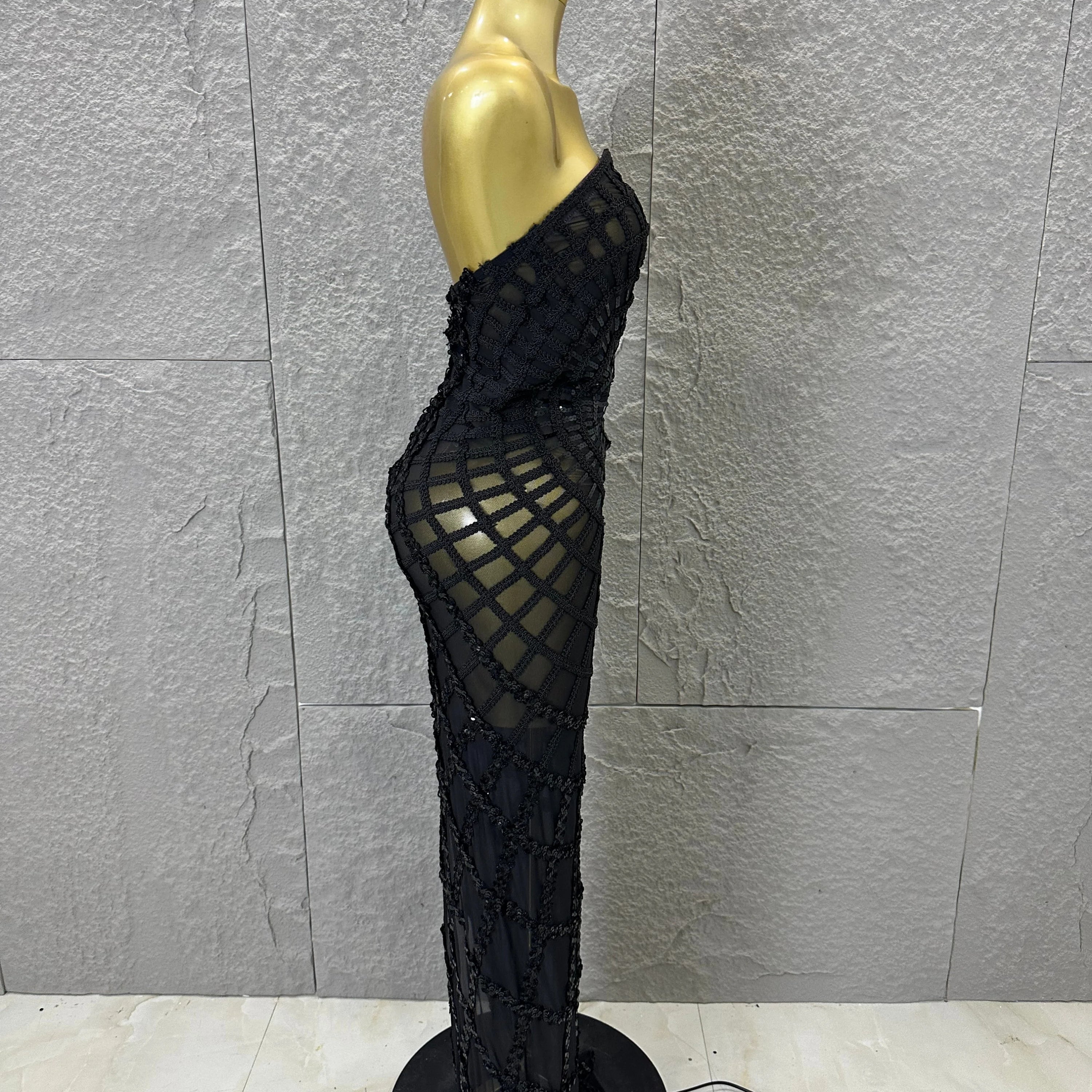 Women Sexy Strapless 3D Grid Embellished Bodycon Mermaid Outfit Stage Performance CostumeElegant Sequined Sheer Mesh Maxi Dress