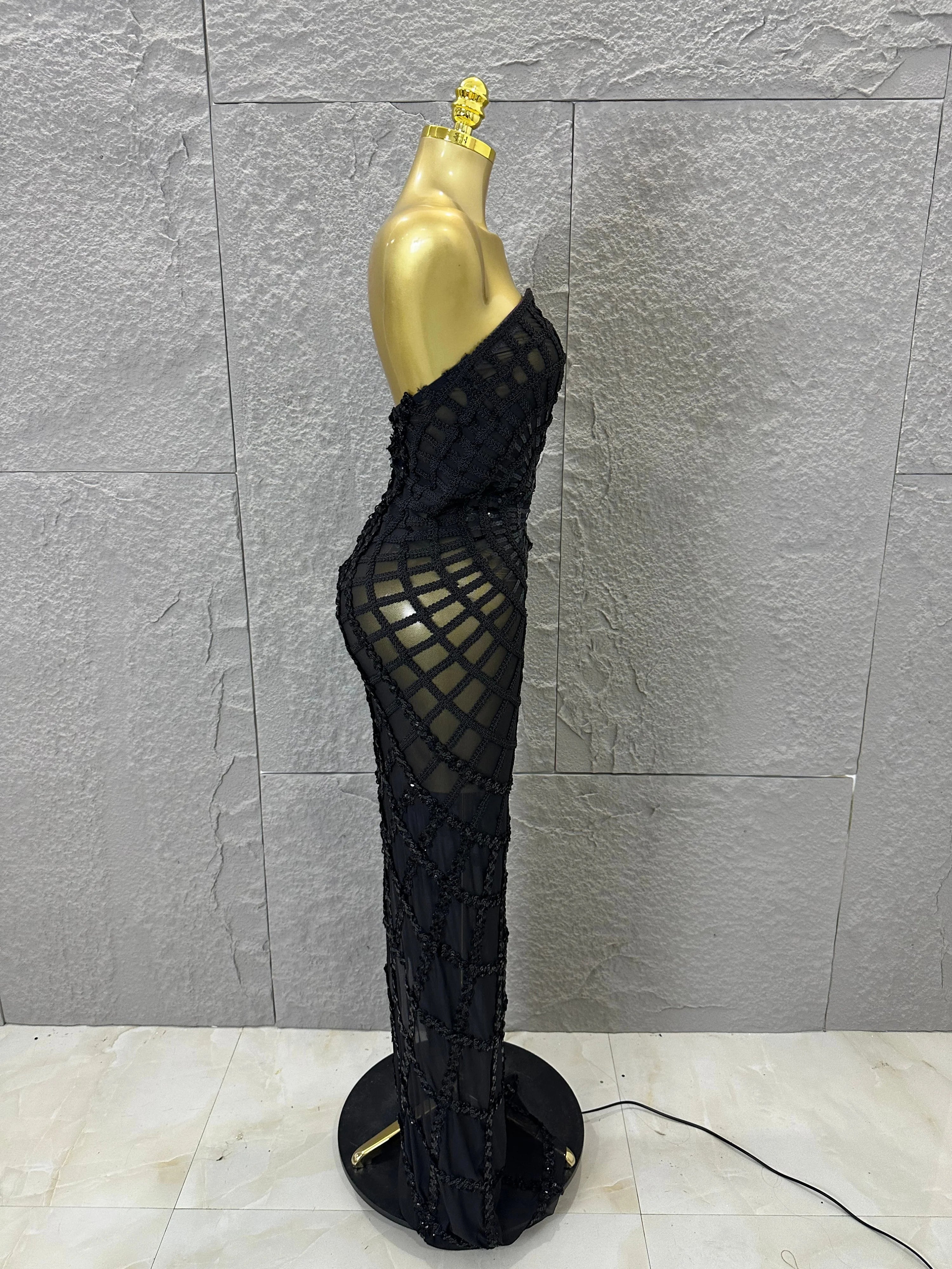Elegant Sequined Sheer Mesh Maxi Dress Women Sexy Strapless 3D Grid Embellished Bodycon Mermaid Outfit Stage Performance Costume