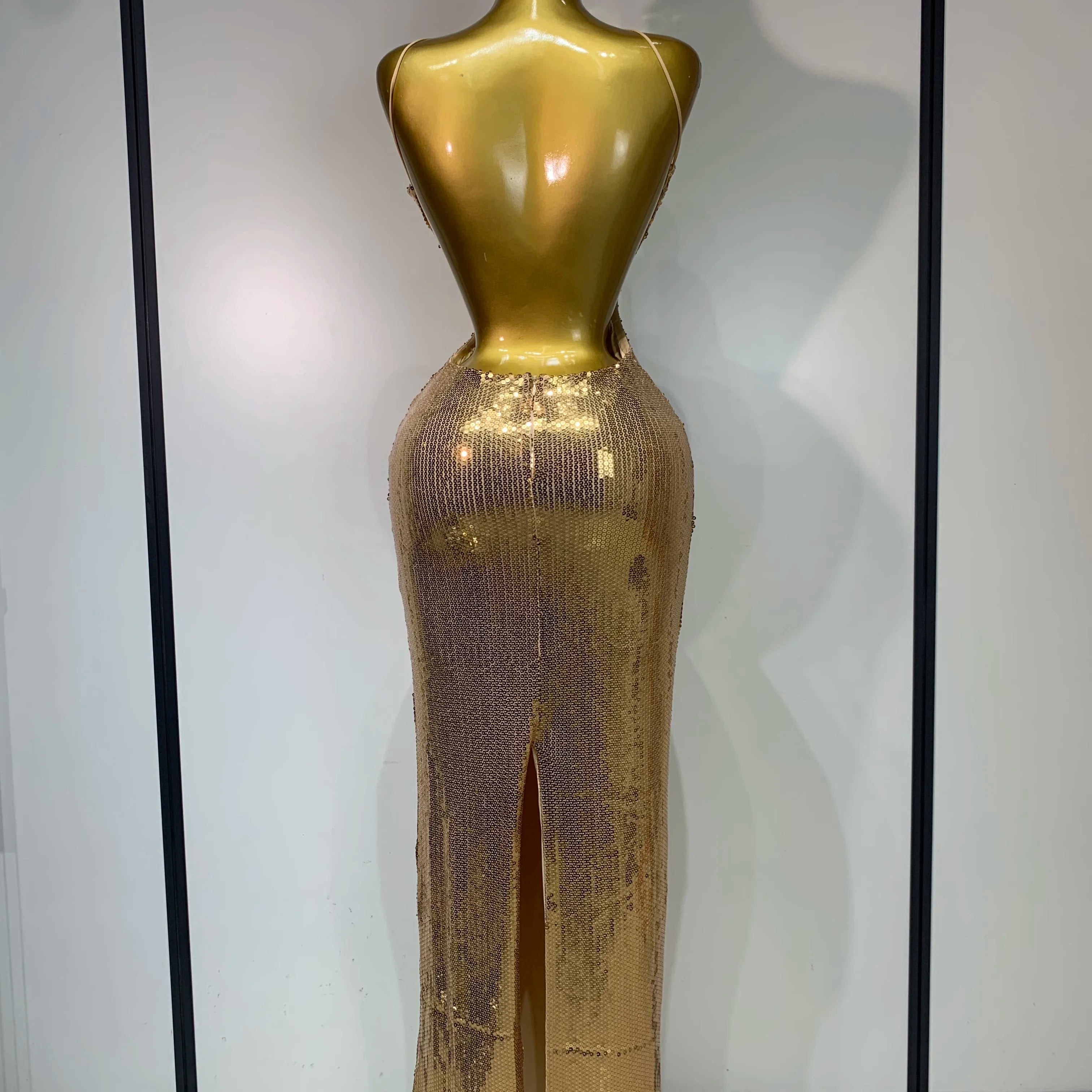 Luxury Sexy Backless Halter Gold Glitter Sequins Maxi Long Dress Elegant Sparkly Evening Party Club Dress Wedding Guest Gown