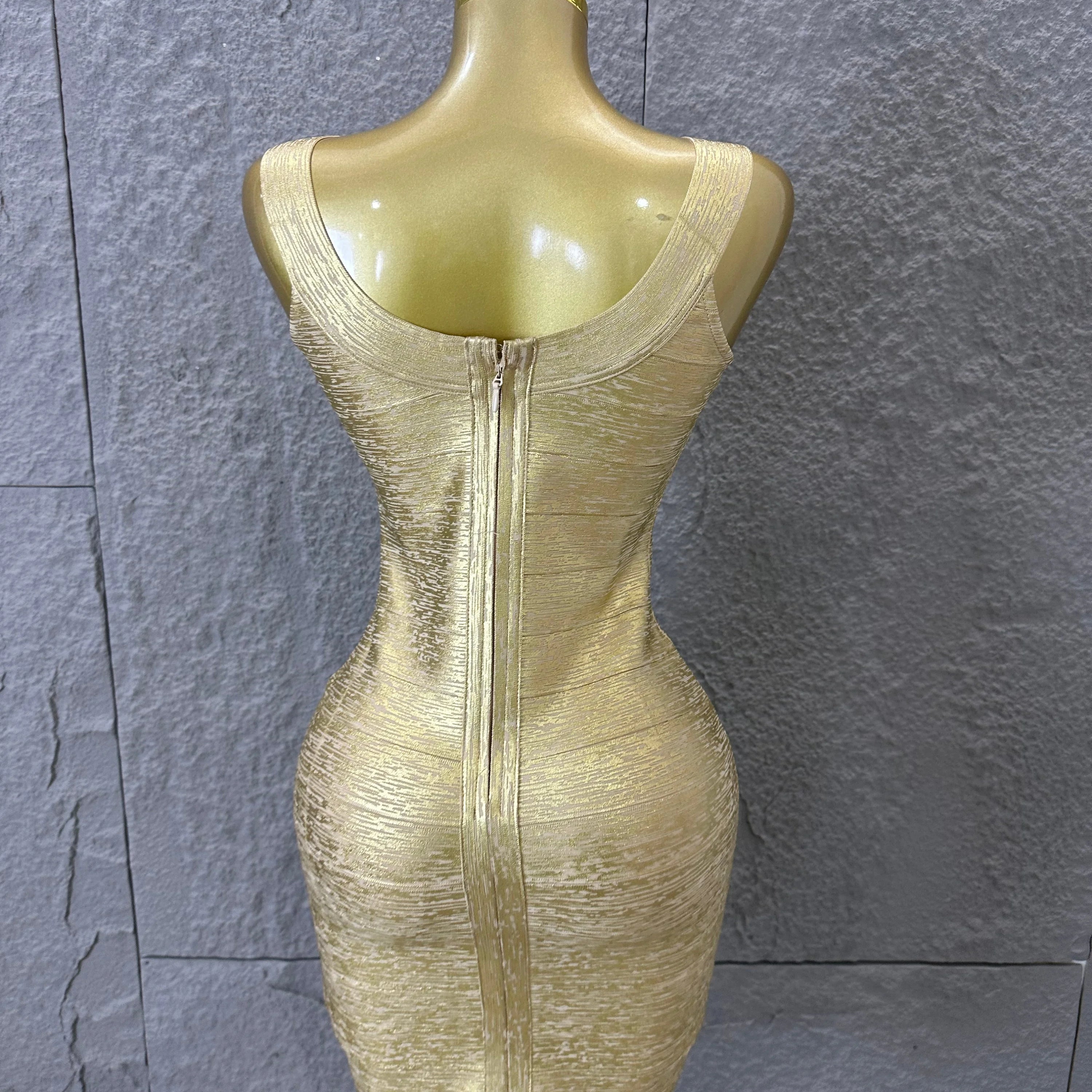 Women Sexy Elegant 2026 Silver Gold Metallic Bandage Mini Dress Women Sleeveless Bodycon Formal Event Cocktail Party Costume