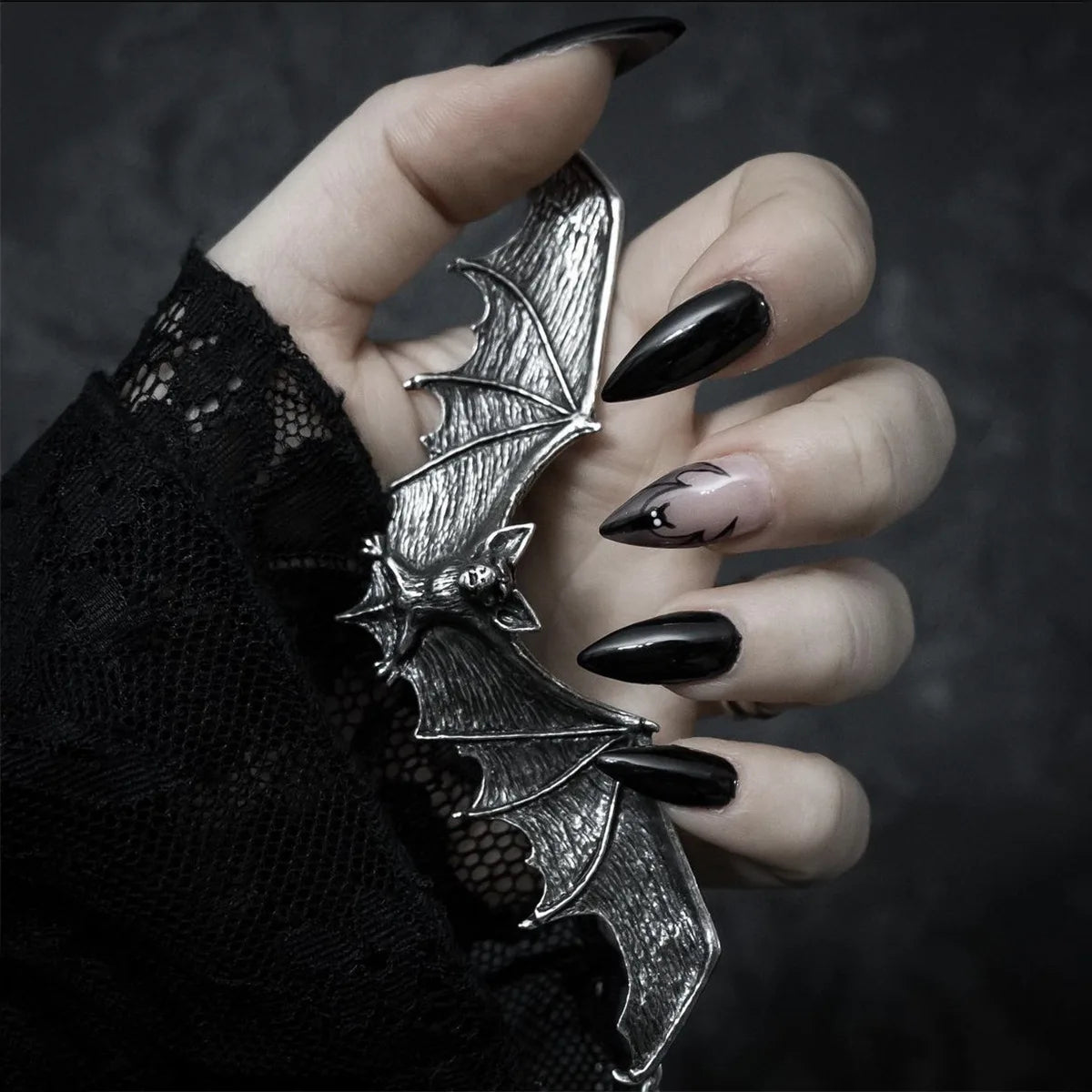 Black Cool Fake Nails Halloween Bat Press on Nails Almond Decorated Nail Tips Rivet Bow False Nails 24pcs Reusable Acrylic Nails 01