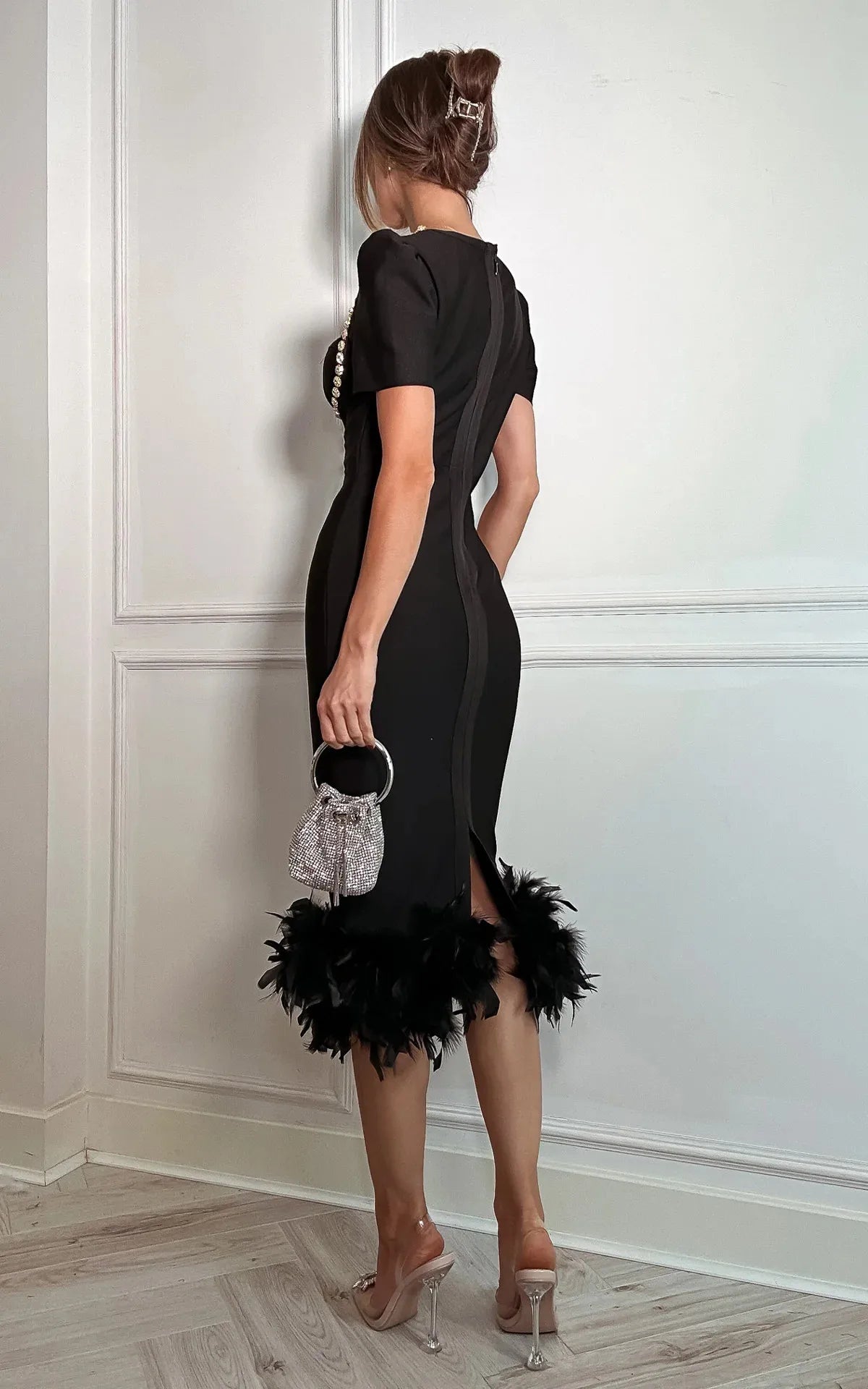 Black Color Women Sexy Short Sleeve Square Collar Feathers Bodycon Mid-calf Bandage Dress Celebrate Nightclub Party Fashion Wear