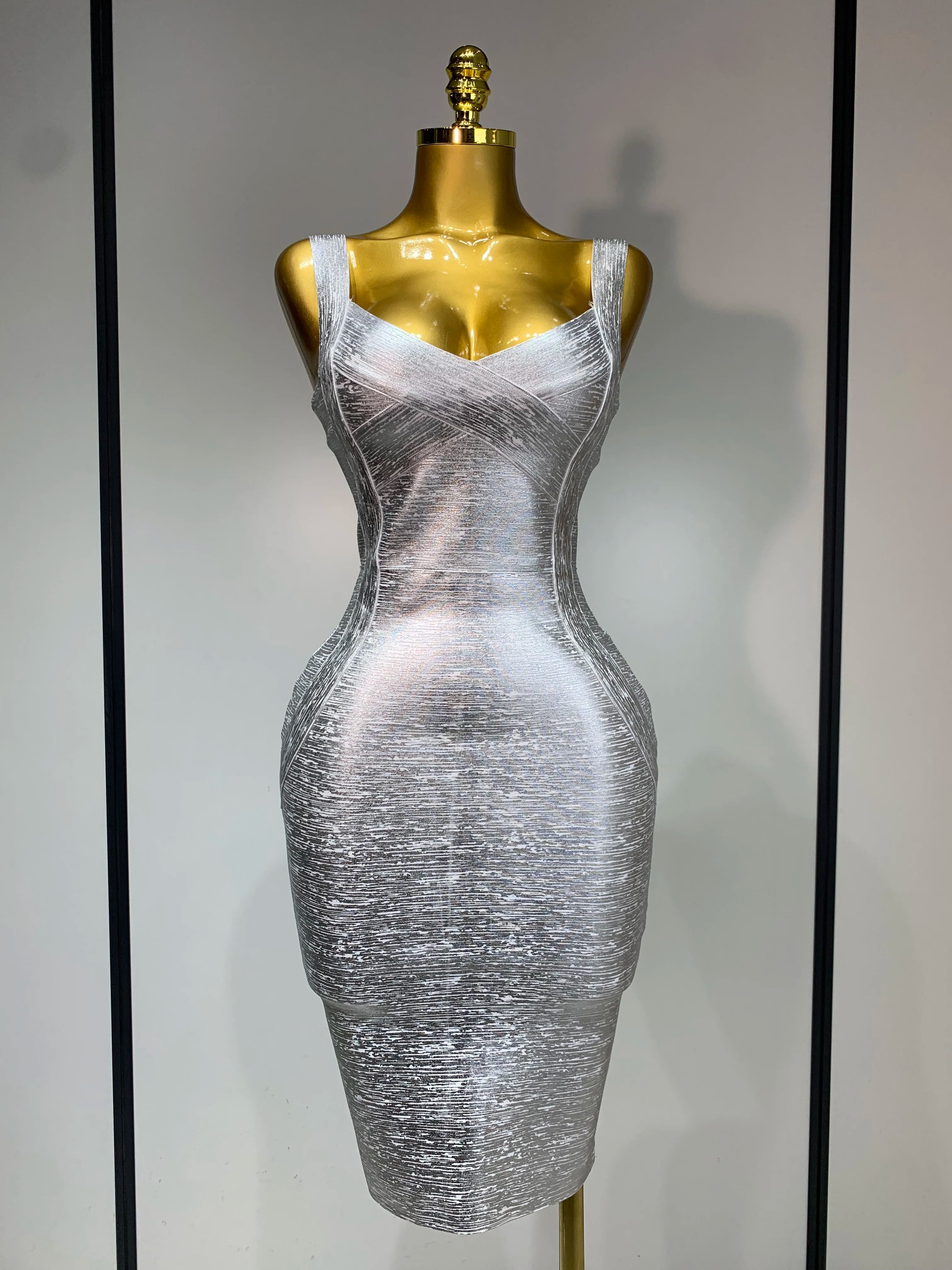 Women Sleeveless Bodycon Bandage Dress Celebrity Elegant Silver Gold Cocktail Party Birthday Dress Vestidos Silver