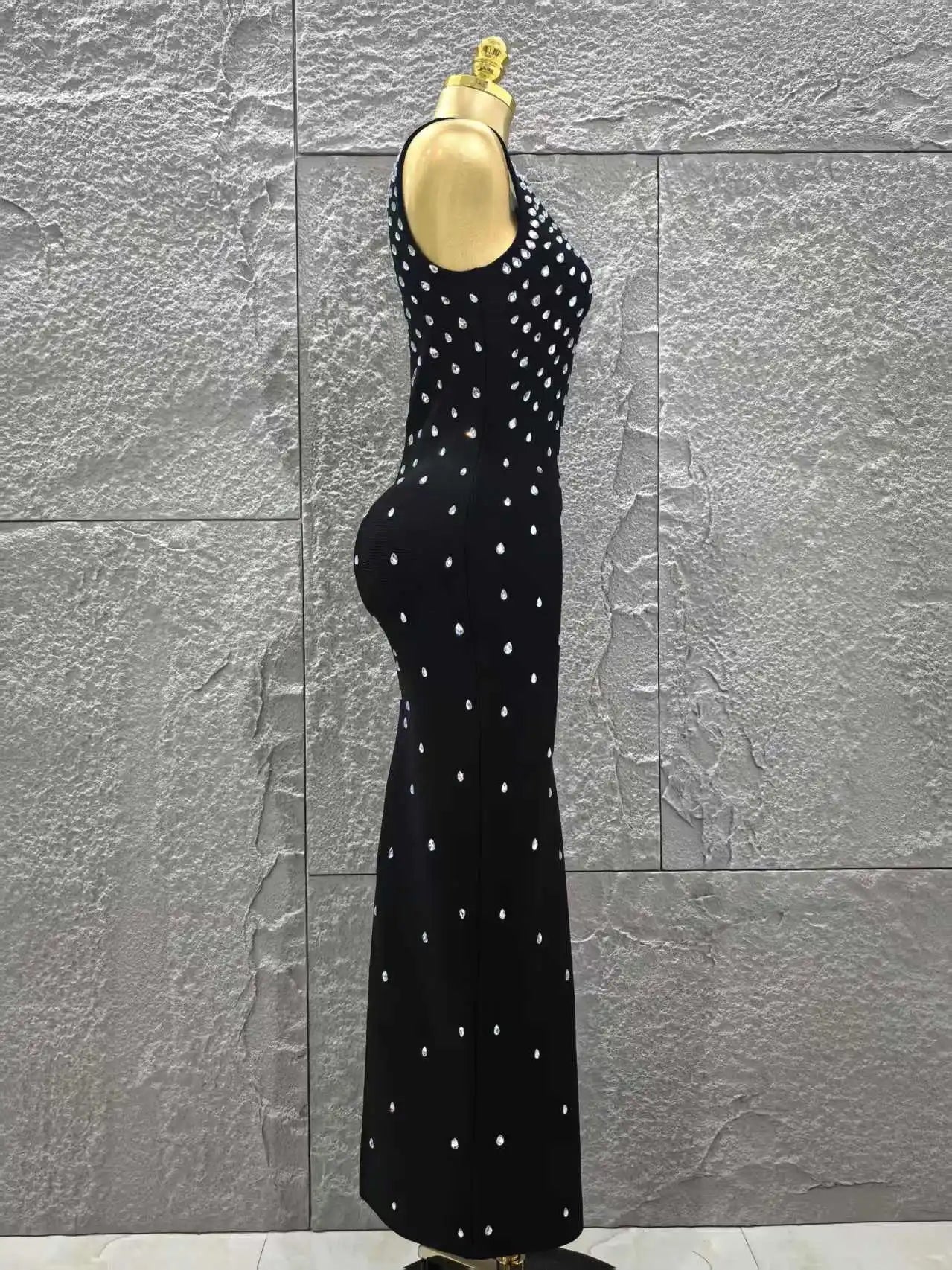 Women Sleeveless Sexy O-Neck Shinning Crystal Bodycon Long Bandage Dress Celebrity Red Carpet Evening Party Outfit