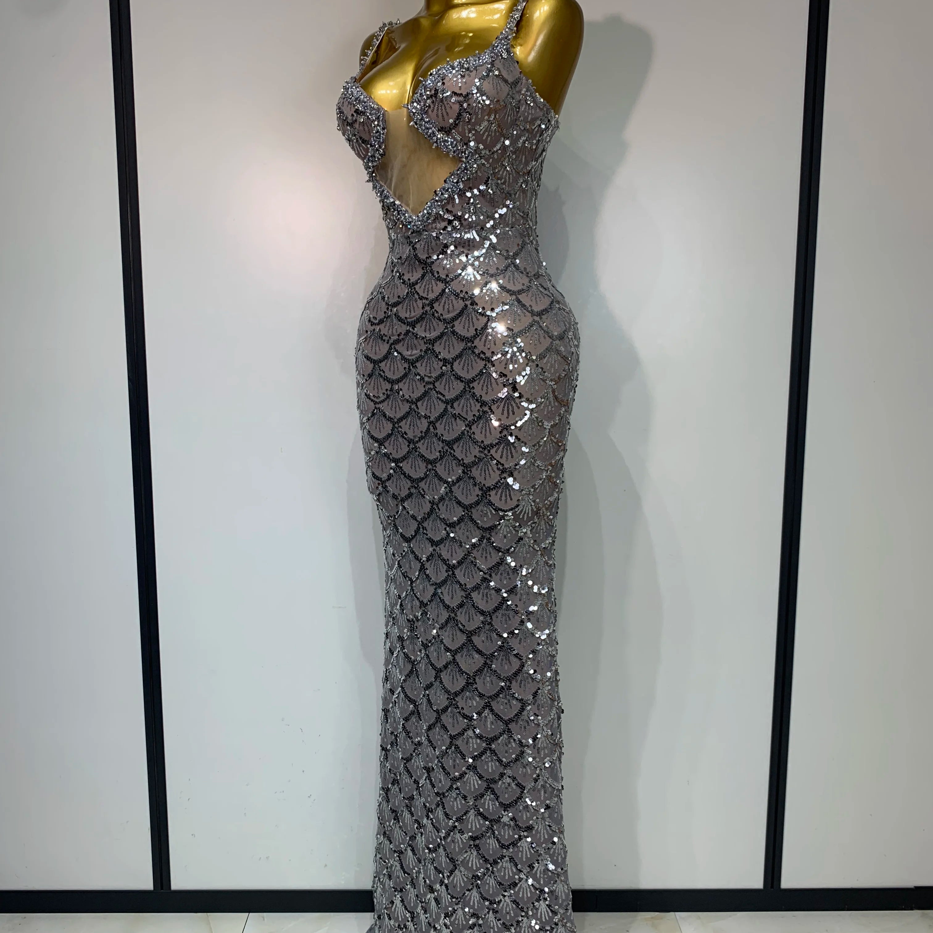 Sparkly Sequined Sleeveless Strap Women Dress V-Neck Evening Sexy Bodycon Party Club Luxurry Birthday Wedding Long Maxi Dresses