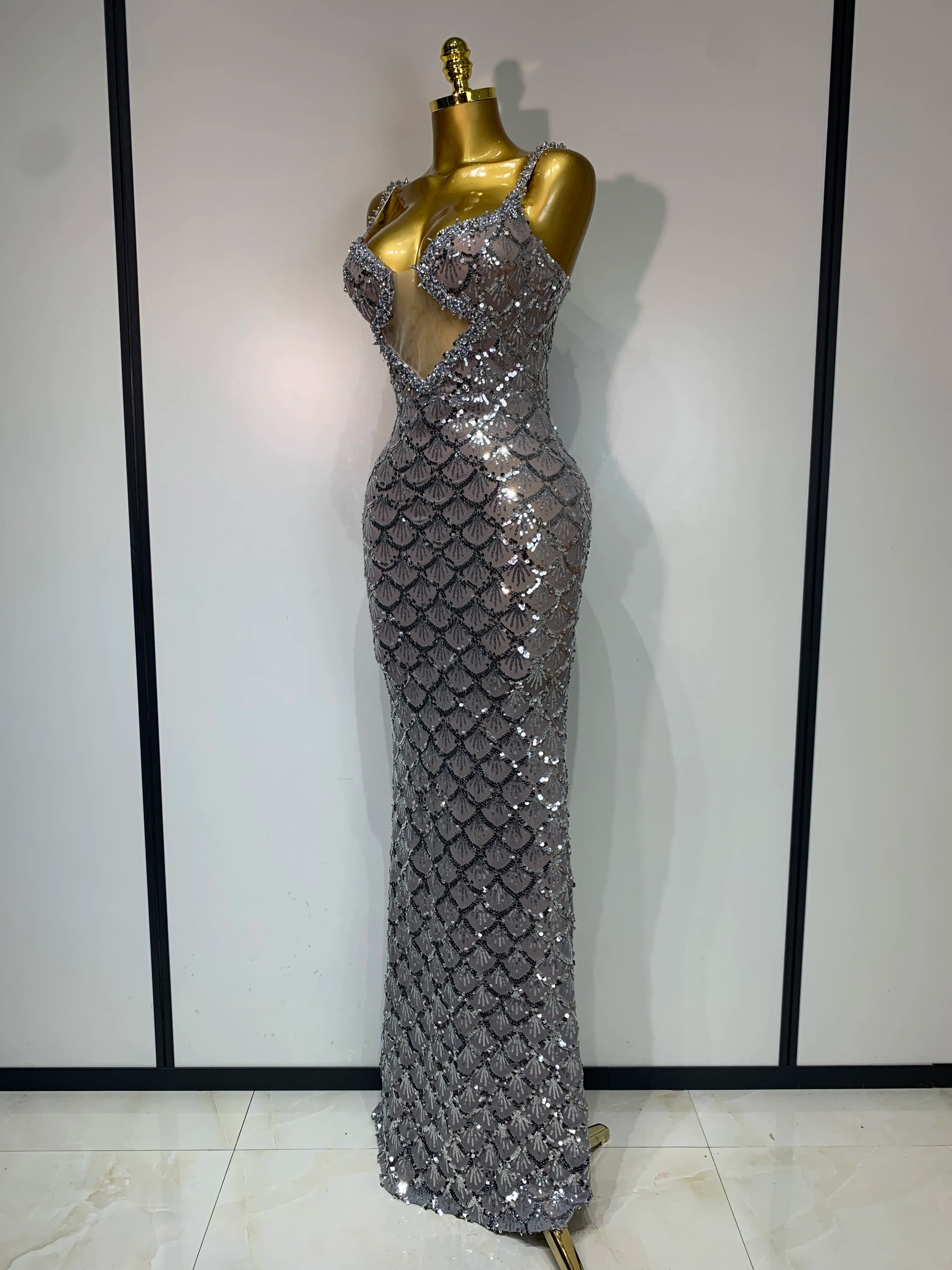 Sparkly Sequined Sleeveless Strap Women Dress V-Neck Evening Sexy Bodycon Party Club Luxurry Birthday Wedding Long Maxi Dresses