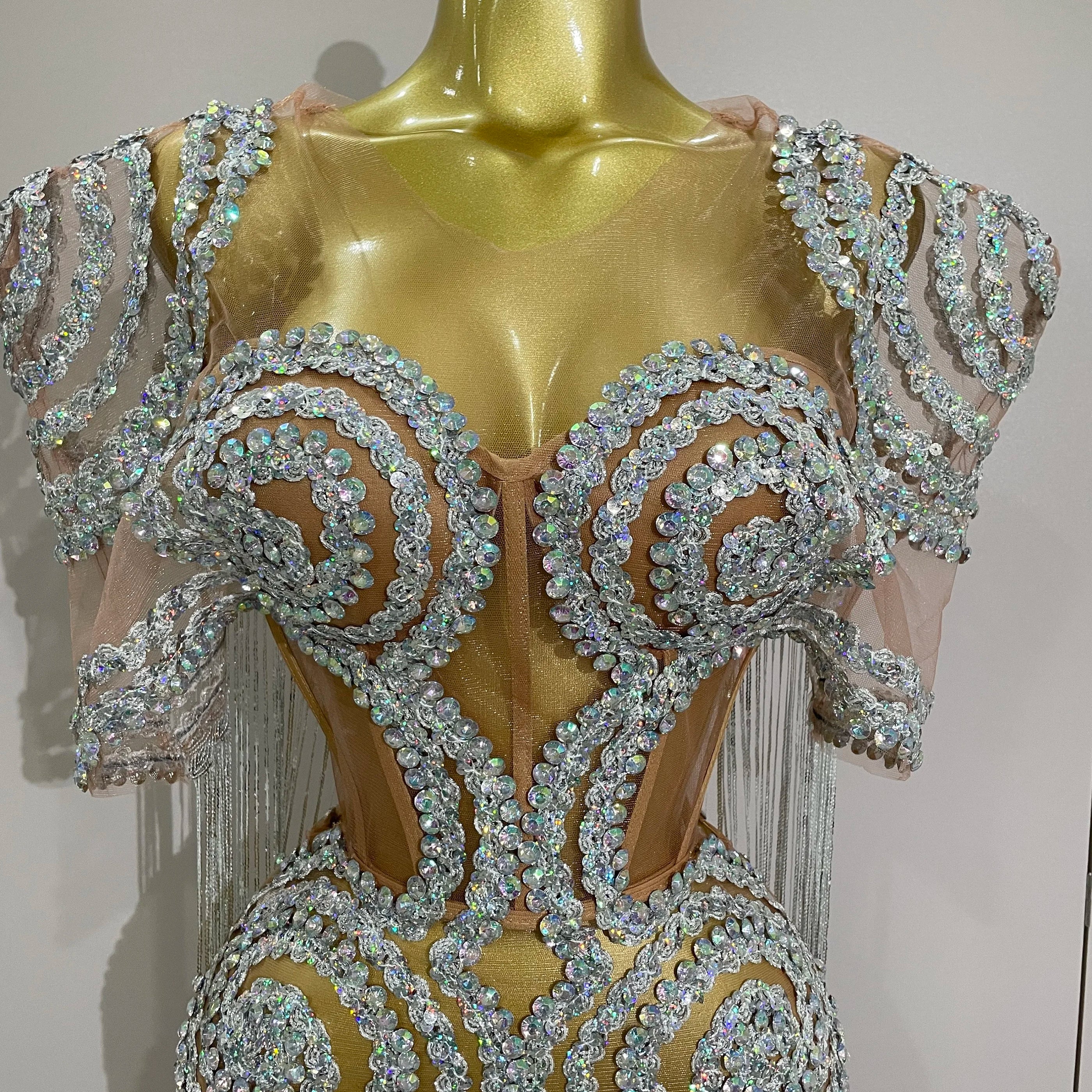 Stock Sparkly Rhinestones Sequins Sexy Mesh Tassels Cape Short Dress 2025 Women Evening Birthday Party Nightclub Stage Costume