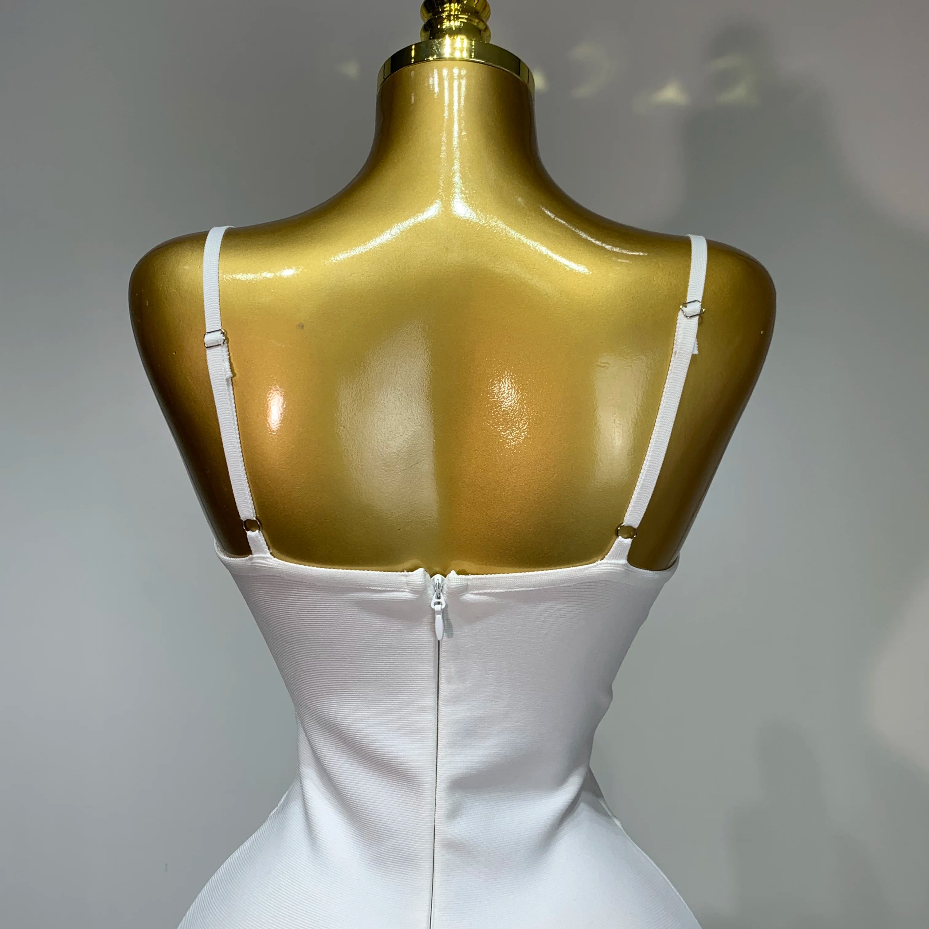 Women Sexy Spaghetti Strap V Neck Crystal Sleeveless Bandage Dress White Elegant Evening Party Cocktail Luxury Birthday Gowns