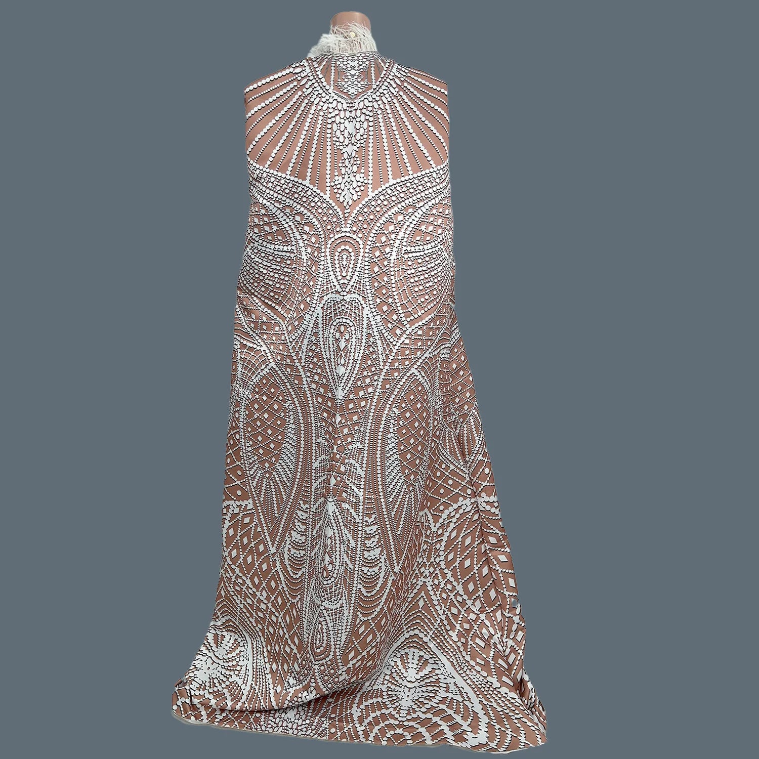 Fashion White Printed Tight Jumpsuit with Feather Long Cloak Unisex Stage Performance Dance Costume Set for Men And Women Xuenv