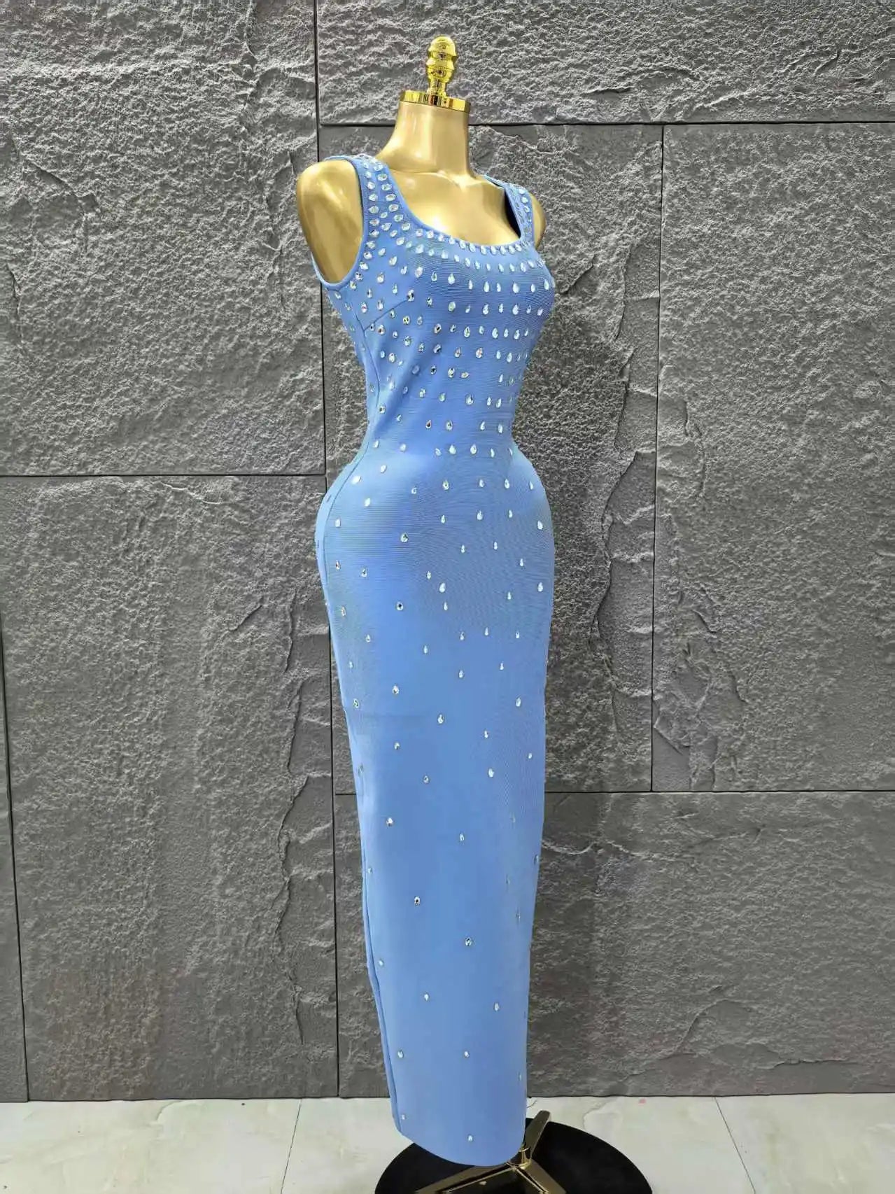 Skyblue Color Women Sleeveless O-Neck Shinning Crystal Bodycon Long Bandage Dress Celebrate Evening Party Birthday Outfit