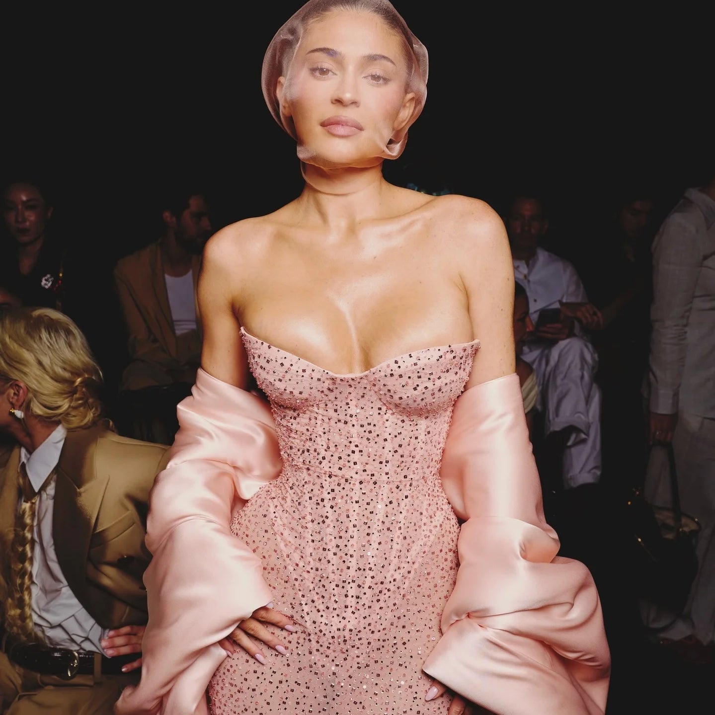 Pink Color Dazzling Diamonds Strapless Ankle Length Evening Dress Woman Birthday Party Dress Celebrity Evening Party Outfit Pink