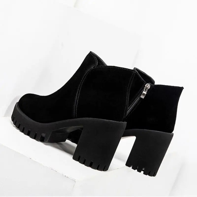 Footwear Punk Style Booties Black Female Ankle Boots Very High Heels Combat Short Shoes for Women Heeled Suede Winter Sale
