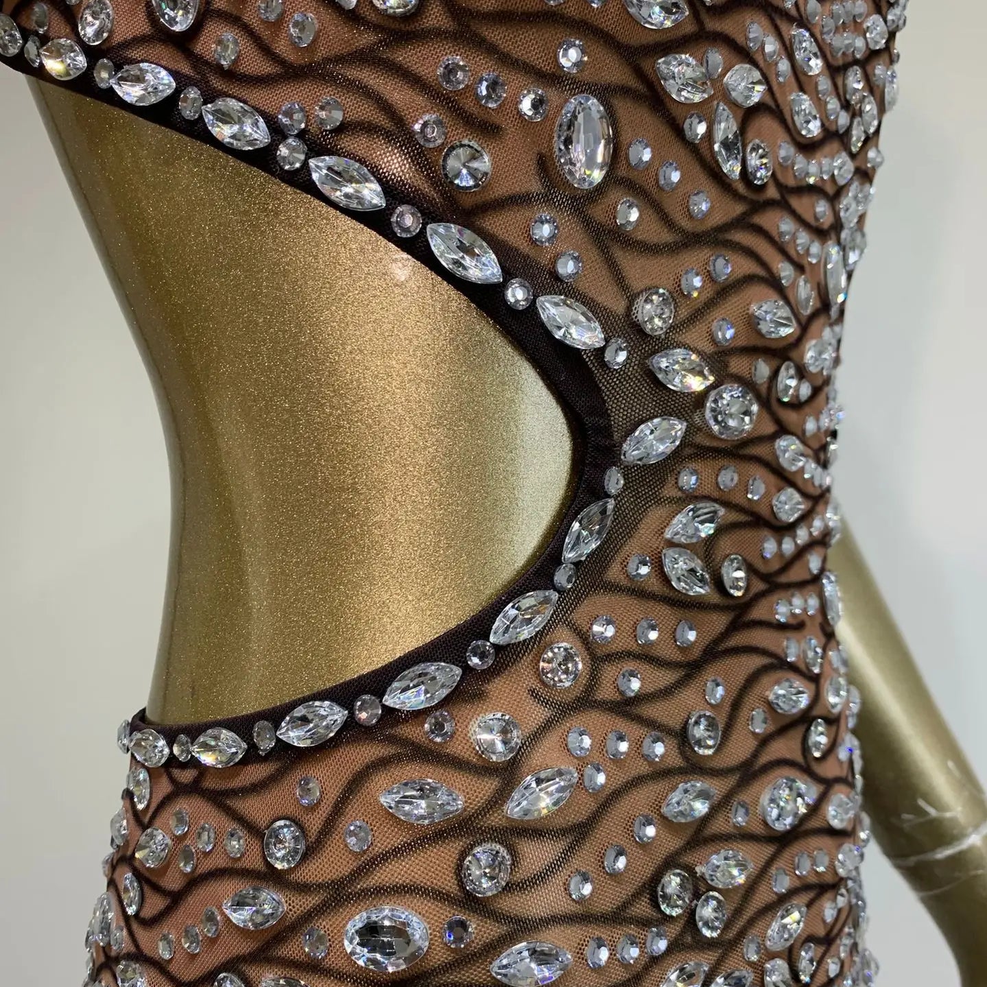 2025 Women Sexy One Shoulder Crystal Diamonds Cut Out Mini Dress Birthday Party Costume Bar Nightclub Stage Performance Outfit