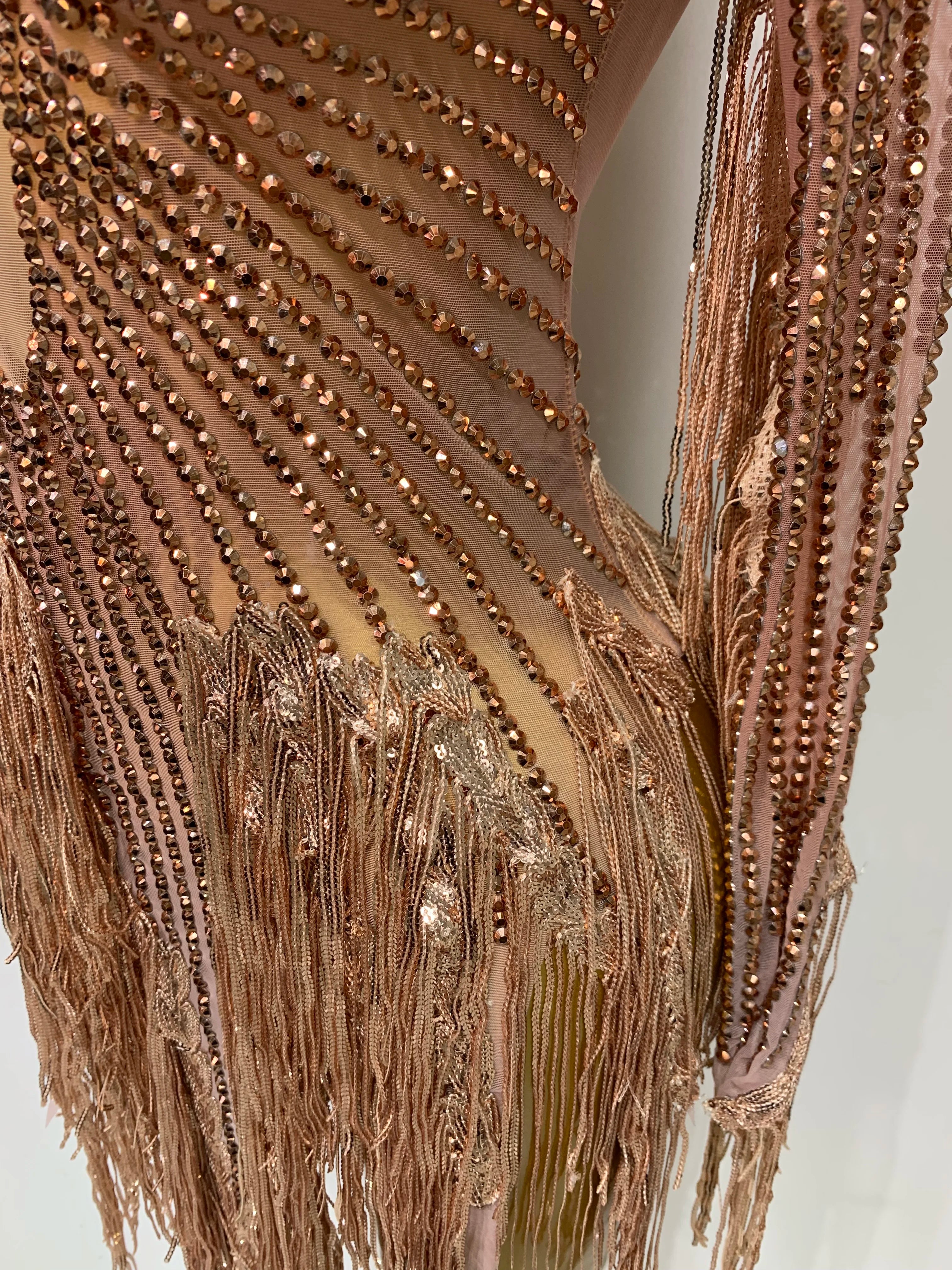 Women Sexy Long Sleeve Tassel Diamond Dress Luxury Birthday Evening Party Costume Nightclub Celebrity Stage Performance Outfit
