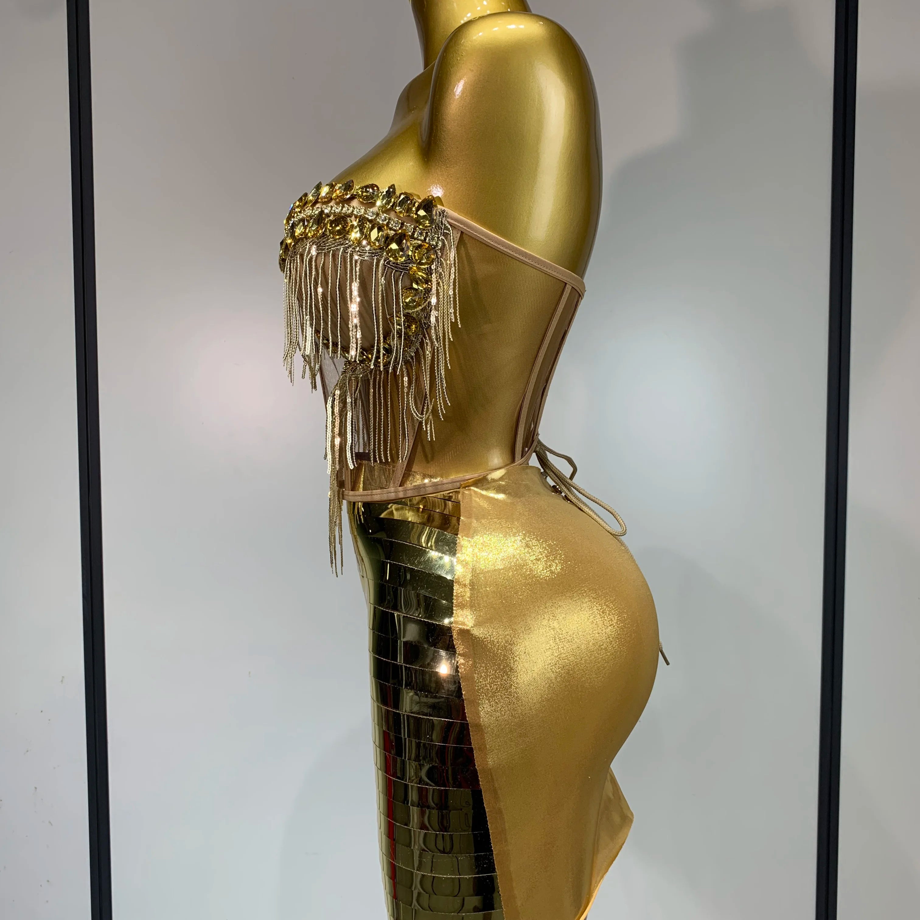 2025 Sparkly Gold Rhinstones tassels Top Skirt Set Women Sexy Strapless Designer Two Pieces Nightclub Evening Party Stage Outfit