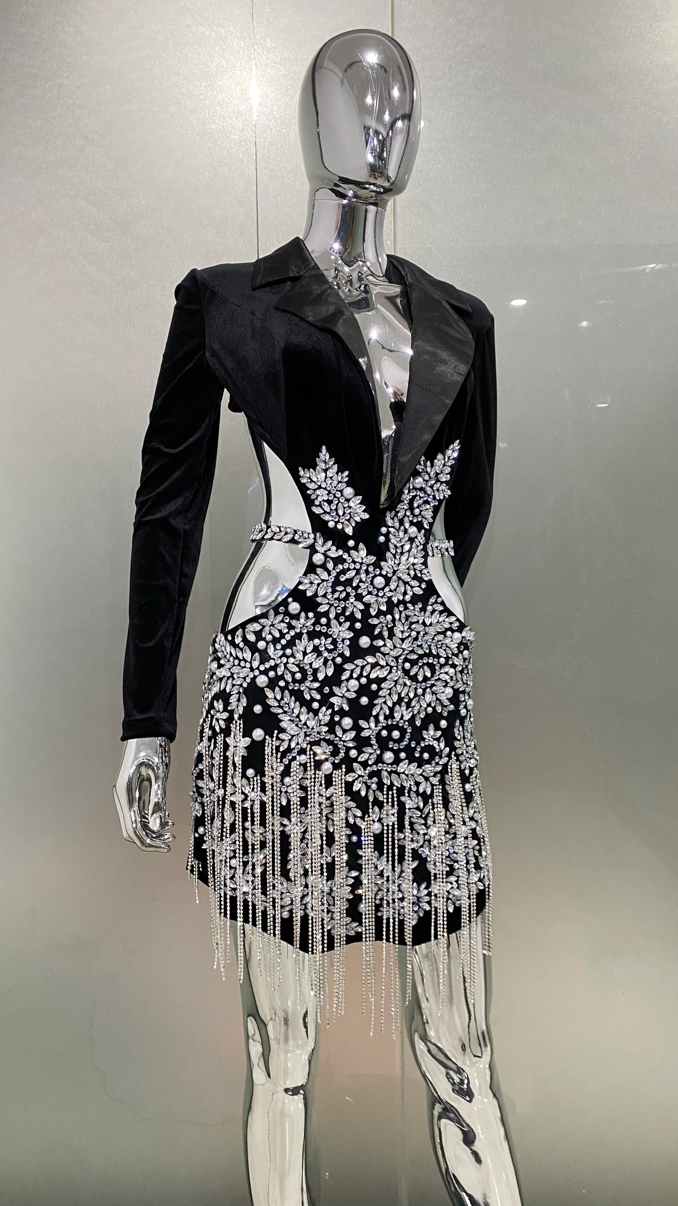 2024 Luxury Diamonds Tassel Sexy hollow Out Notched Black Mini Dress Woman Evening Party Vestido Celebrate Club Party Outfit