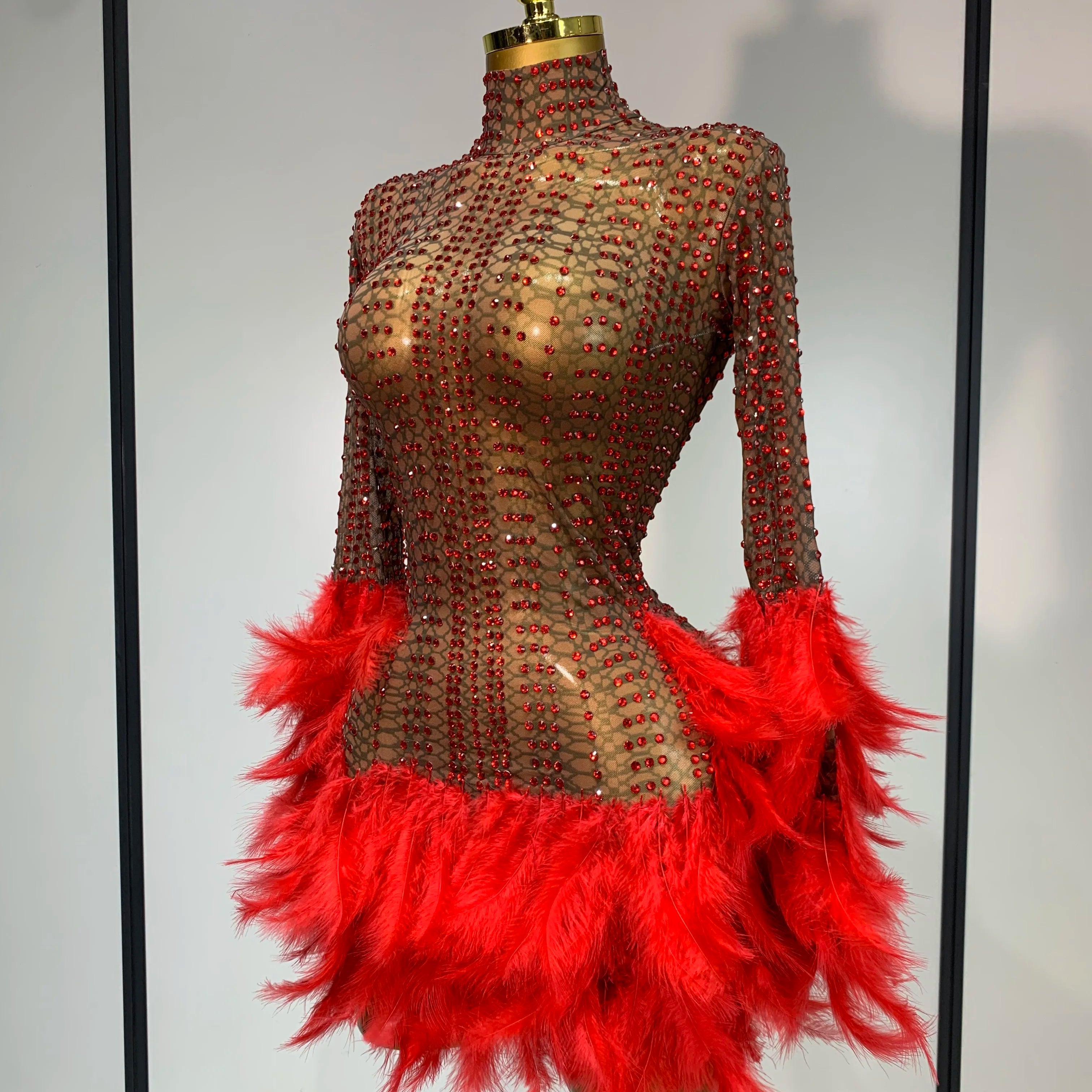 Women Luxury Birthday Dress Rhinestones Mesh Feathers Bodycon Mini Celebrity Evening Club Party Dress Nightclub Stage Outfit