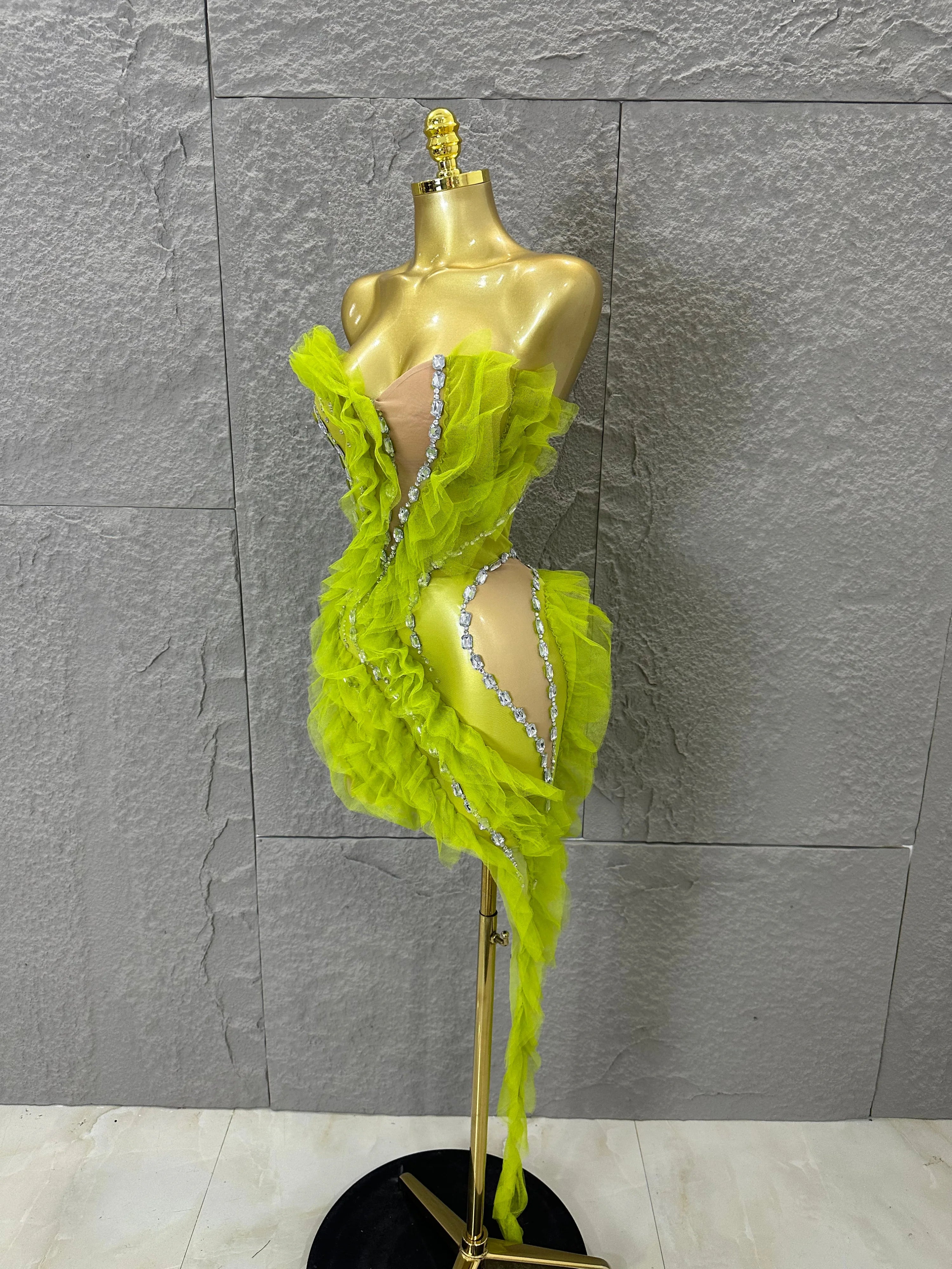 Luxury Green Sheer Mesh Ruffle Dress Neck Crystal Rhinestone Trim Cut Out Slim Fit Evening Wedding Guest Cocktail Party Dress