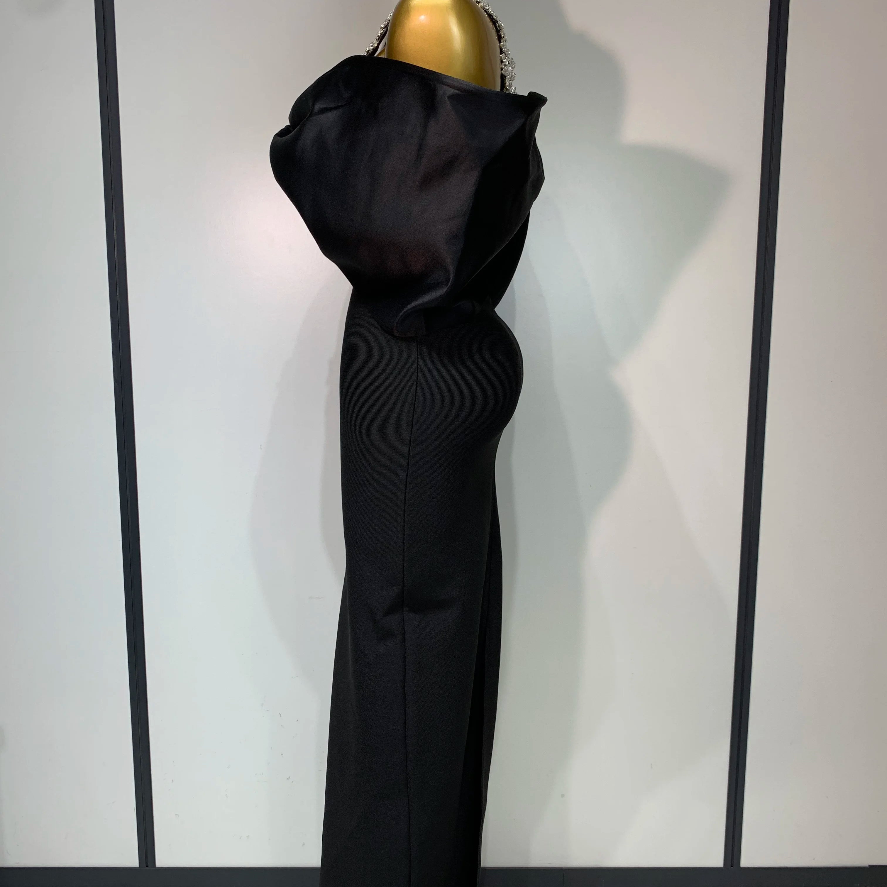 Women Sexy Off the Shoulder Crystal Halter Bodycon Long Bandage Dress Celebrate Evening Party Cocktail Luxury Birthday Dresses