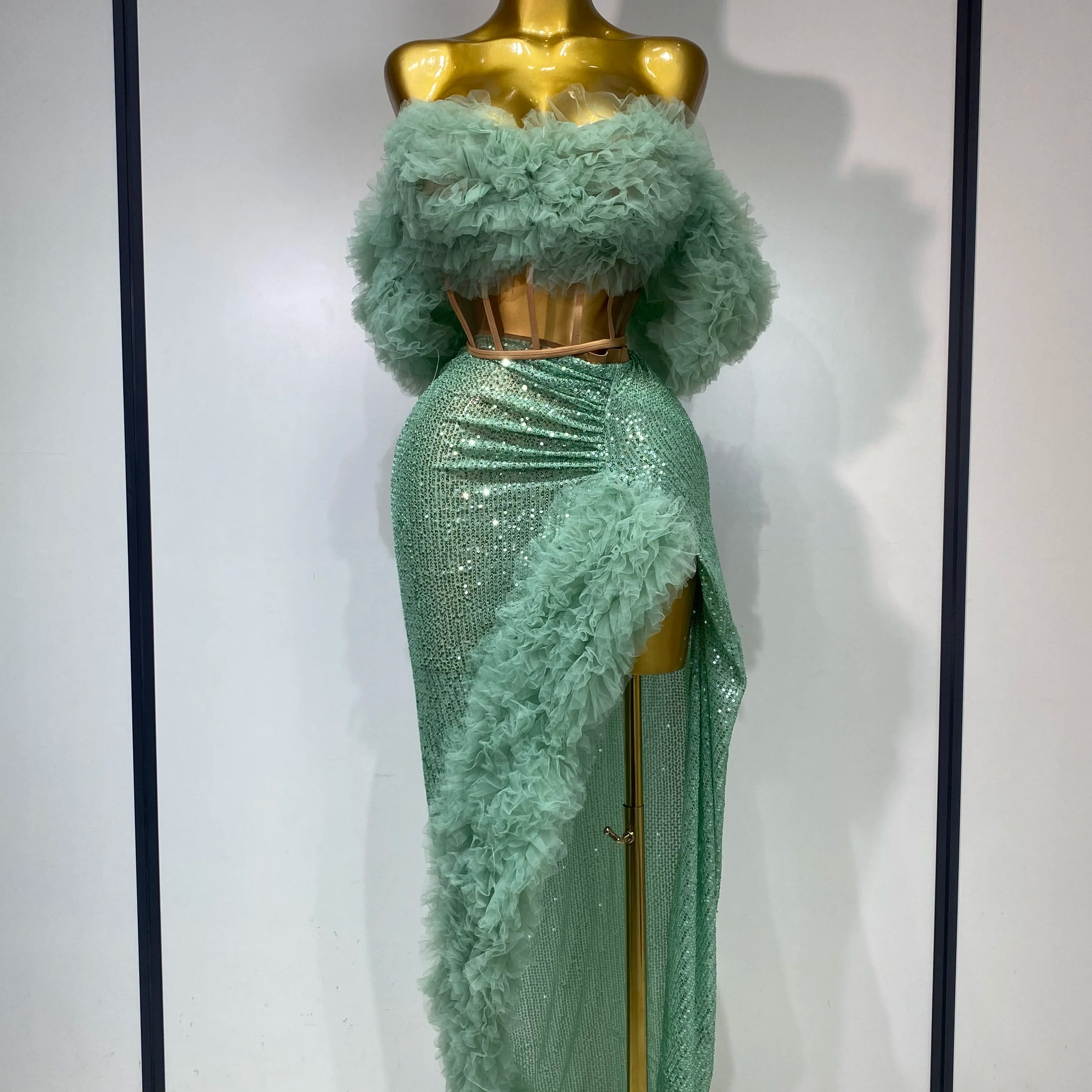 Women Elegant Sparkly Sequins Top Long Skirt Two Pieces Set Evening Party Luxury Birthday Nightclub Singer Dancer Stage Outfit green