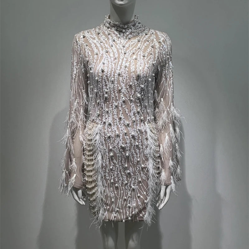 Luxury Exquisite Beading Sequins Feathers Sleeve White Mini Evening Dress Woman Birthday Party Dress Performances Costume