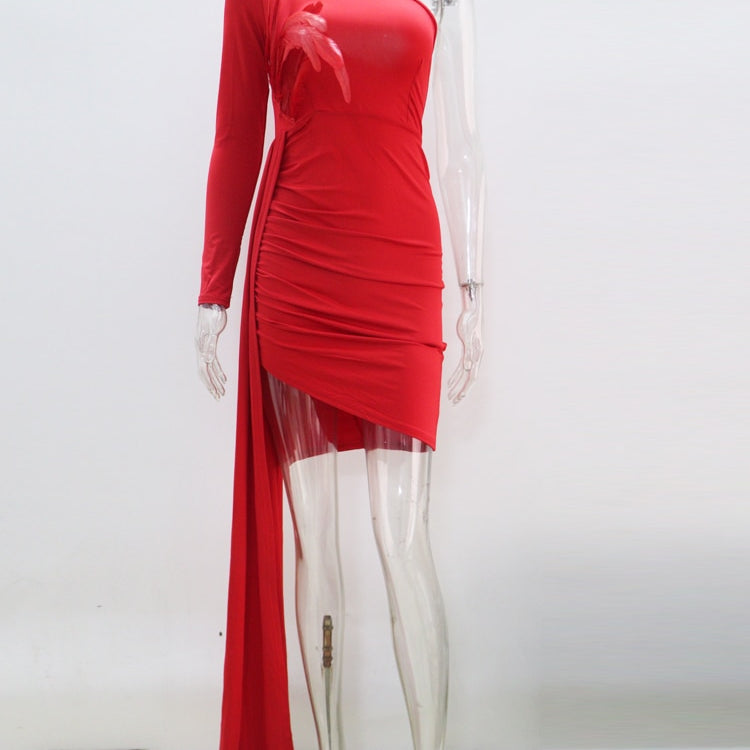 Sexy Solid Feather Details Skinny Mini Dress Spring Women Halter One Shoulder Irregular Bodycon Clubwear Cloak Dress