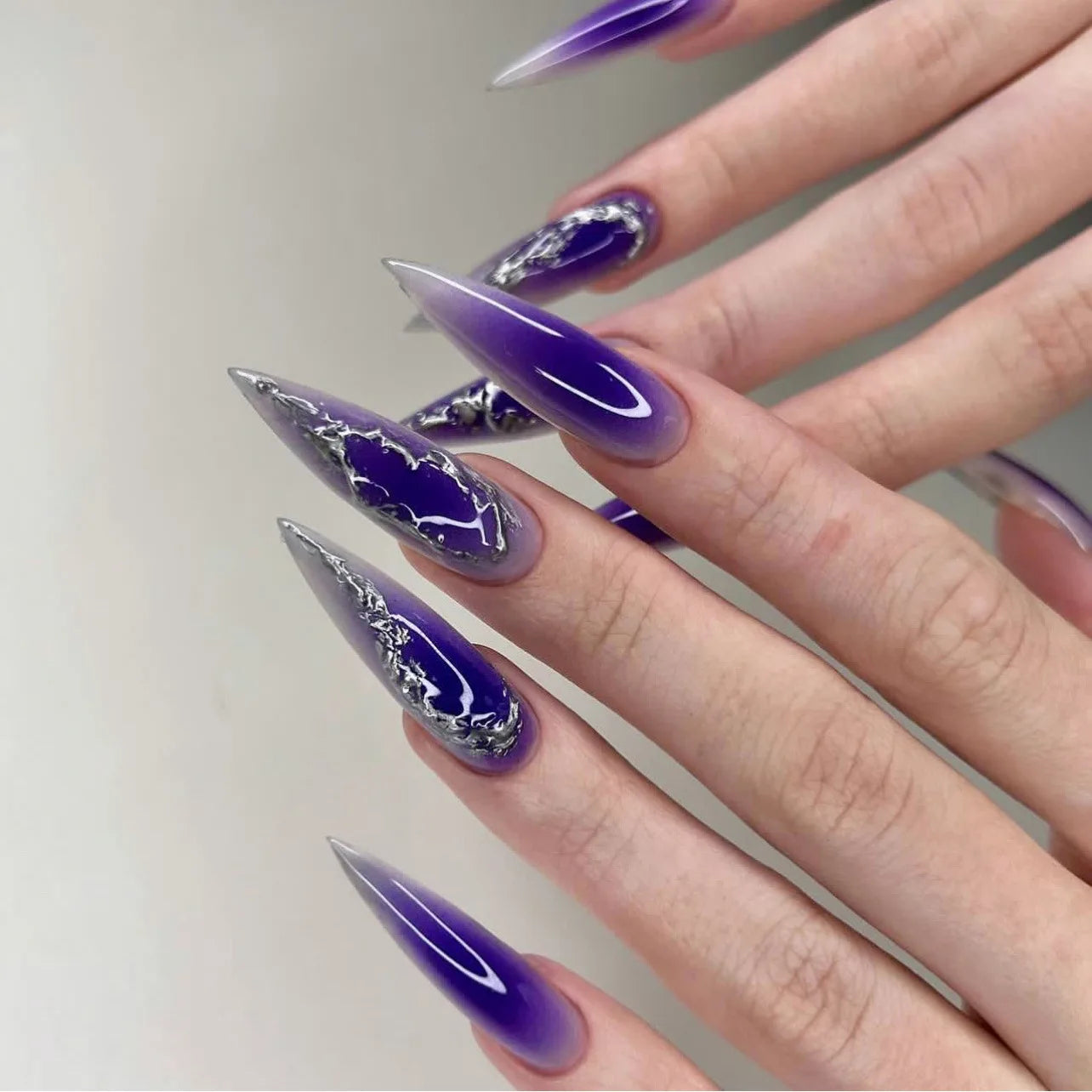 24pcs Blue Cat Eye Fake Nails Wearable Long Stiletto False Nails Simple Press on Nail Art Fashionable Full Cover Manicure Tips. 8