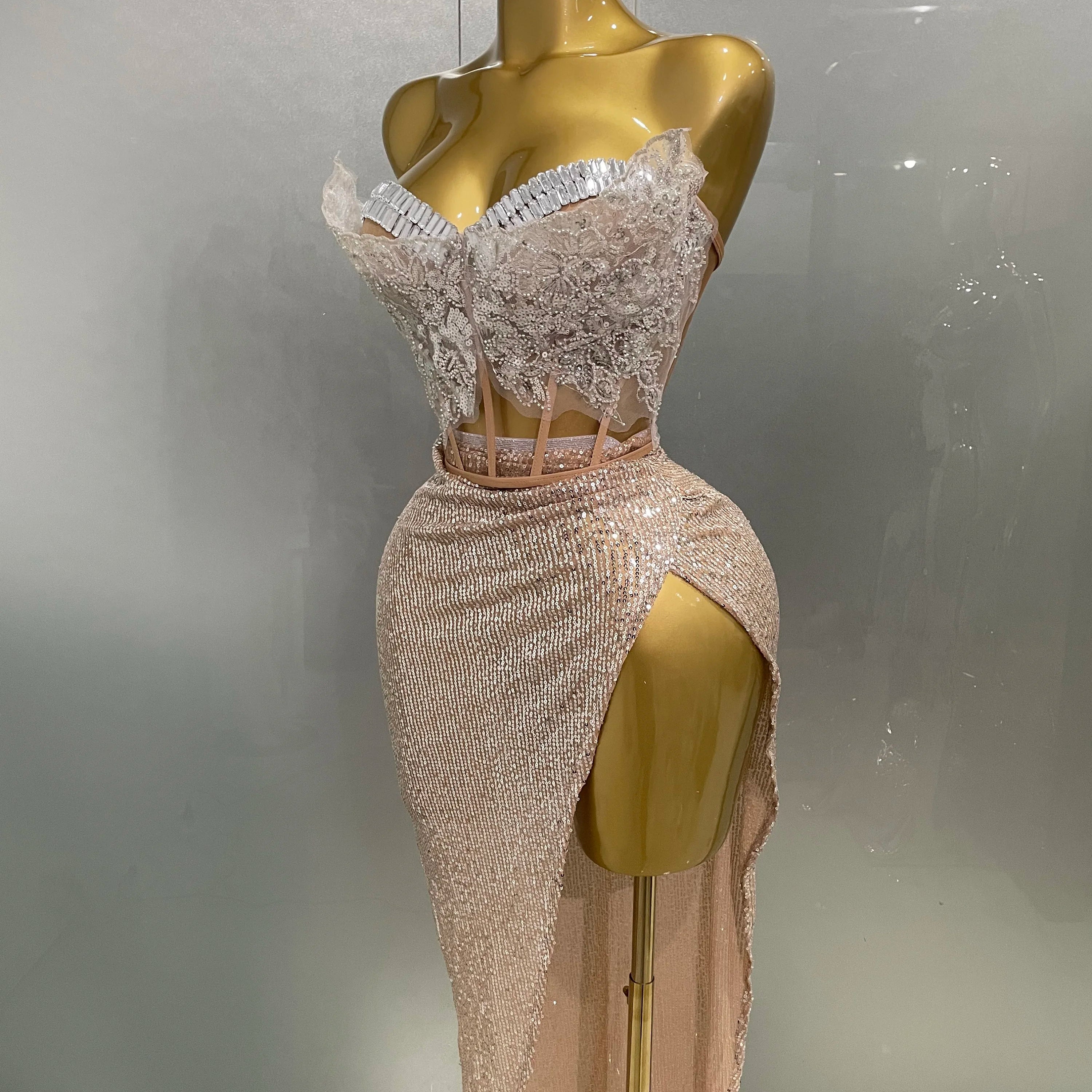 2025New Women Sparkle Rhinestone Sequins Two Pieces Evening Party Dress Celebrate Festival Dancer Bar Nightclub Ds Dj Stage Wear