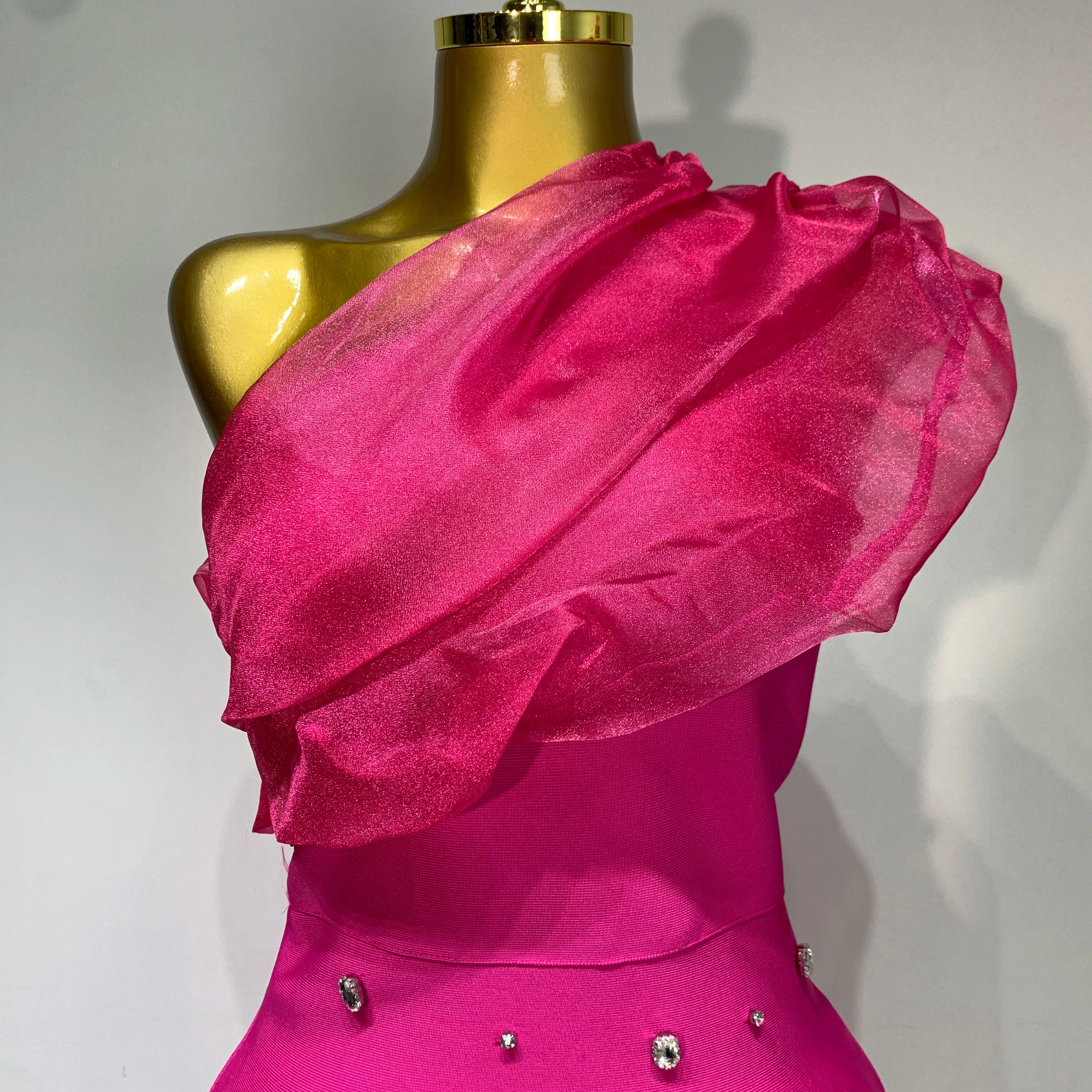 Women Sexy One Shoulder Shinning Crystal Bodycon Bandage Long Dress Celebrate Birthday Elegant Evening Party Club Outfit