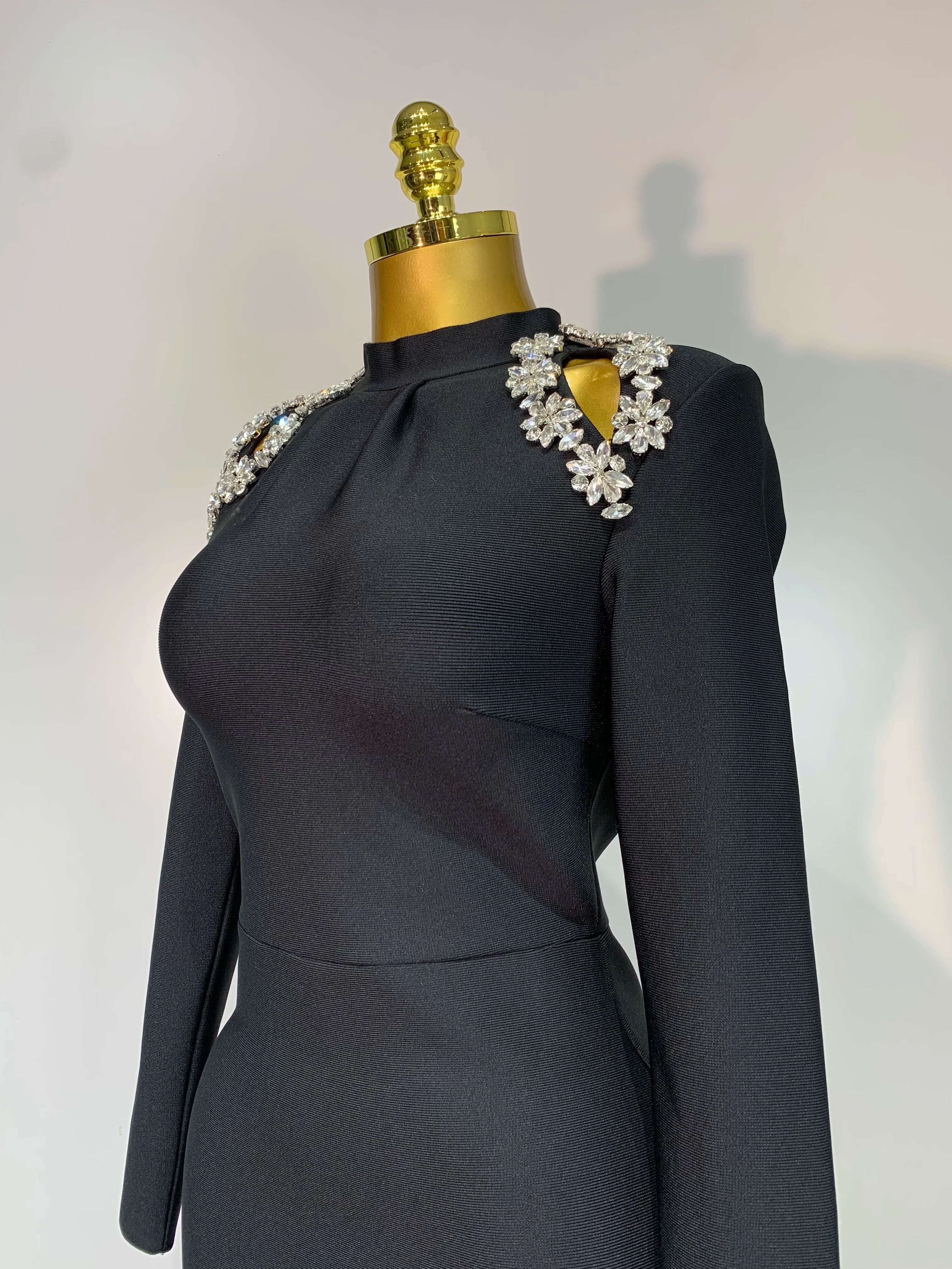 Women Long Sleeve Sexy Shinning Crystal High Split Bodycon Long Bandage Dresses Elegant Evening Party Birthday Cocktail Outfit
