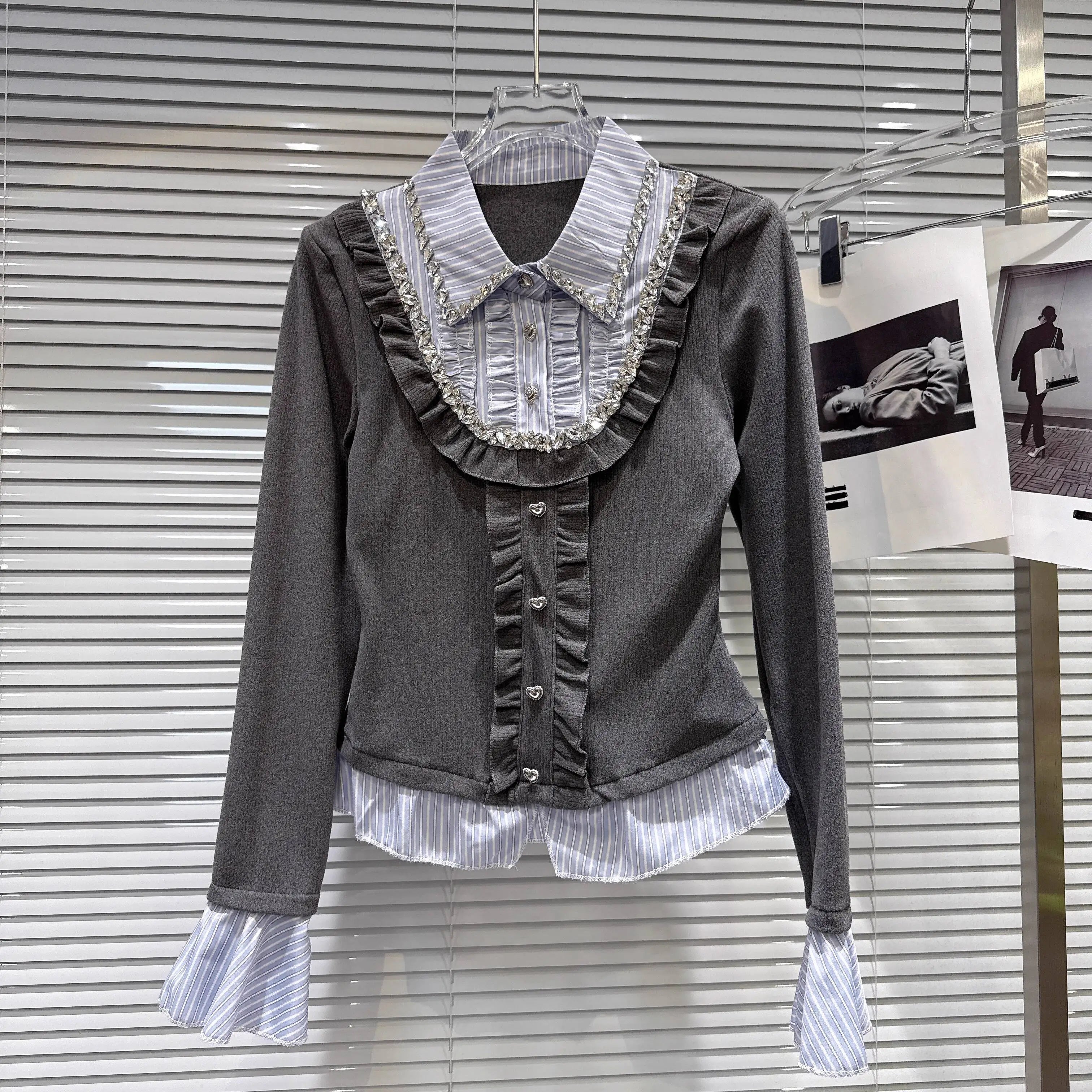 Winter New Style Rhinestone Ruffled Edge Patchwork Fake Two-Piece Shirt For Women Contrast Color Tops Female 11A07757 Gray One Size