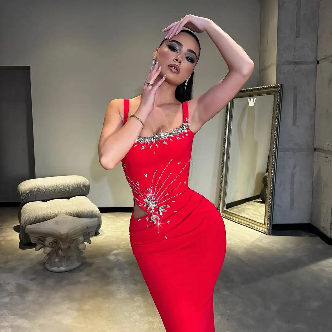 Red Color Women Sleeveless Sexy Square Collar Shinning Diamond Bodycon Long Bandage Dress Celebrate Evening Party Wedding Outfit