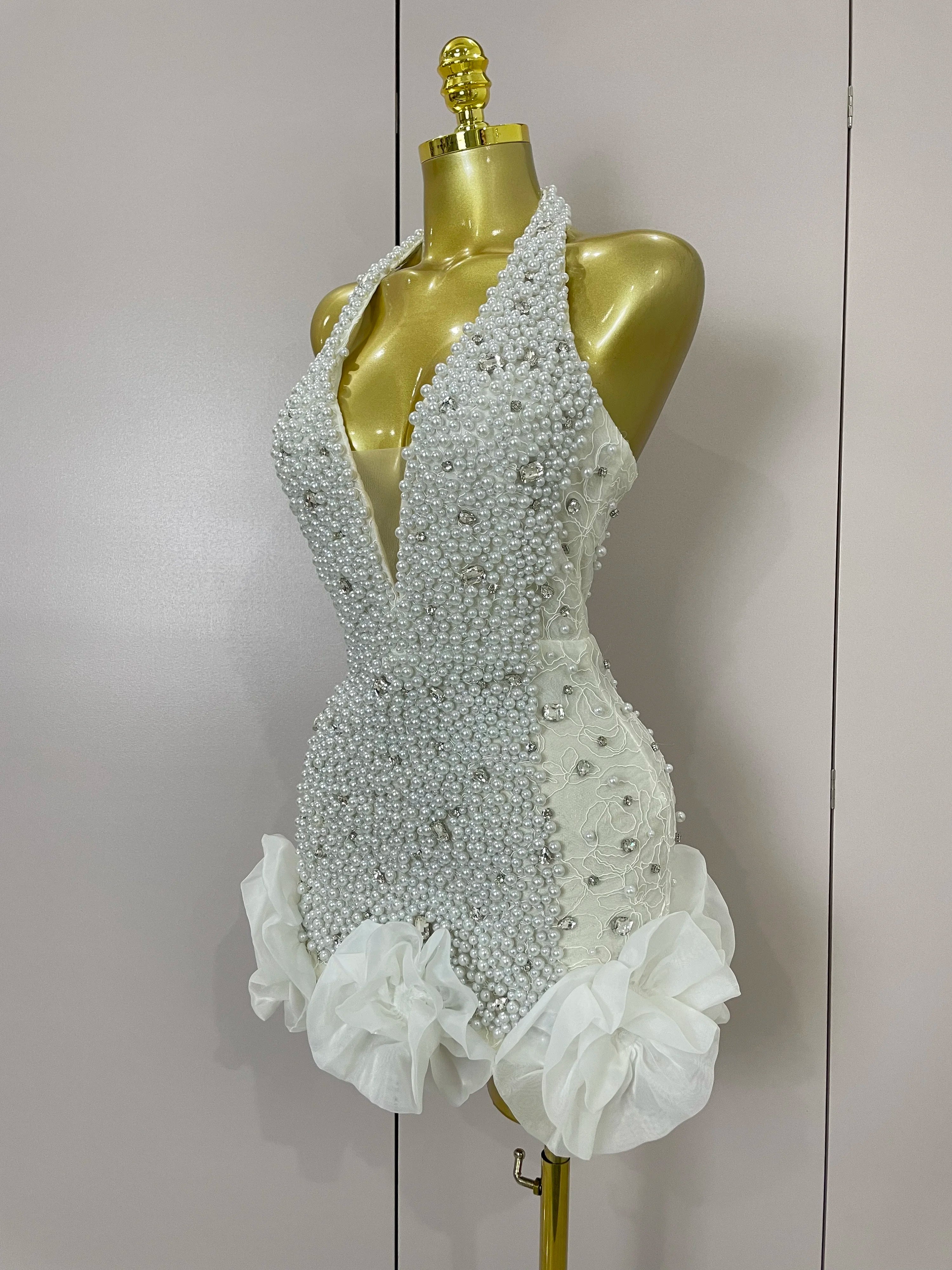 Luxury Shiny Diamonds Pearl Flowers Deep V Halter Short Dress Women Celebrate Eveing Celebrity Birthday Party Dress