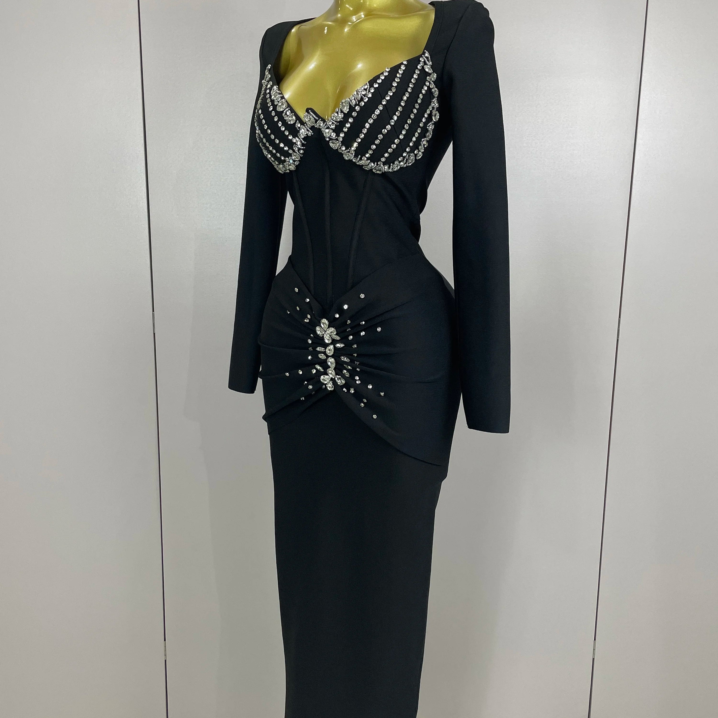 Sexy Luxury Sparkly Beading Bandage Long Sleeve Bodycon Dress 2025 New Women Celebrity Party Elegant Evening Club Pary Dresses