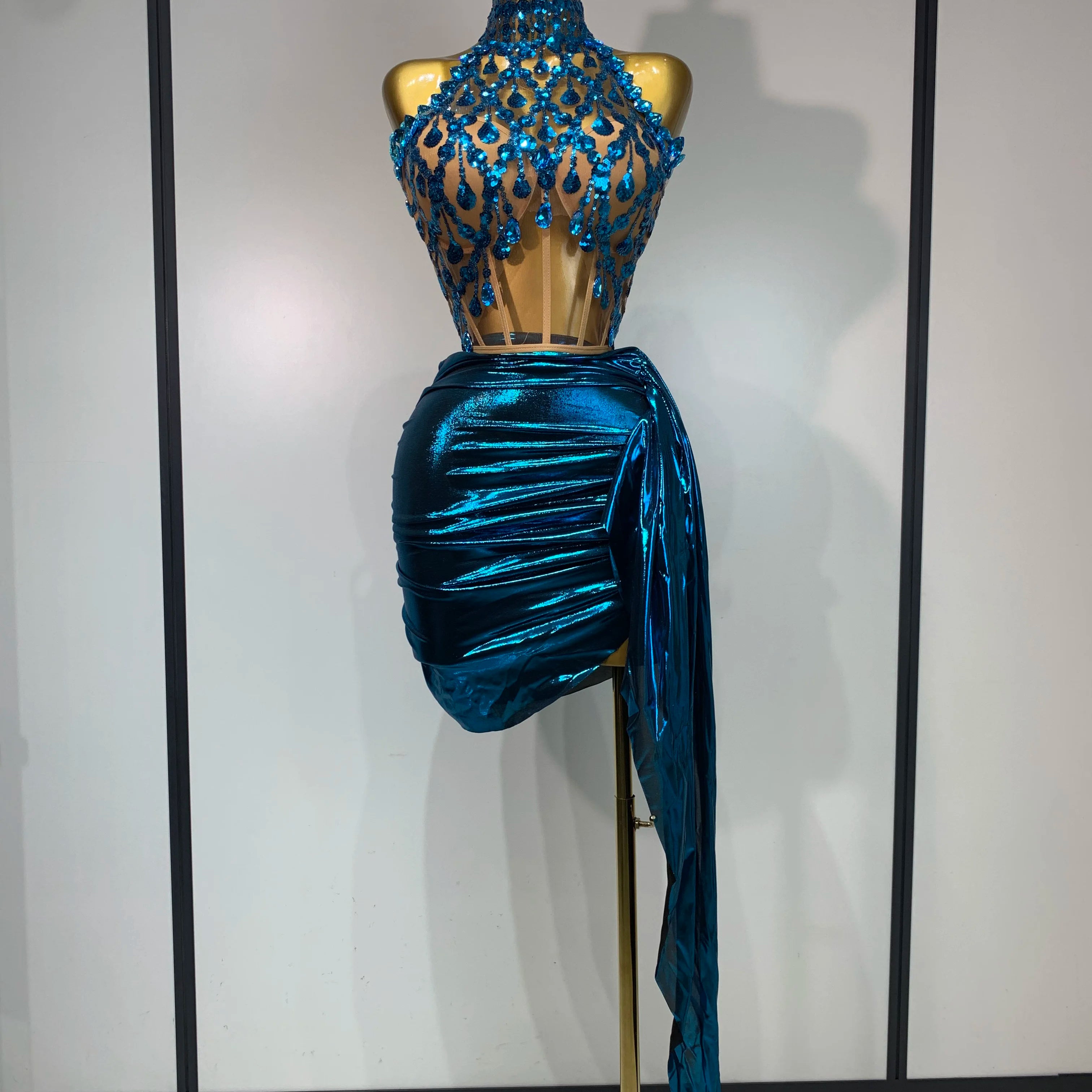 Luxury Rhinestone Sequined Backless Sexy Top Skirt Set Celebrate Evening Party Prom Gowns 2025 Nightclub Singer Stage Outfit Blue