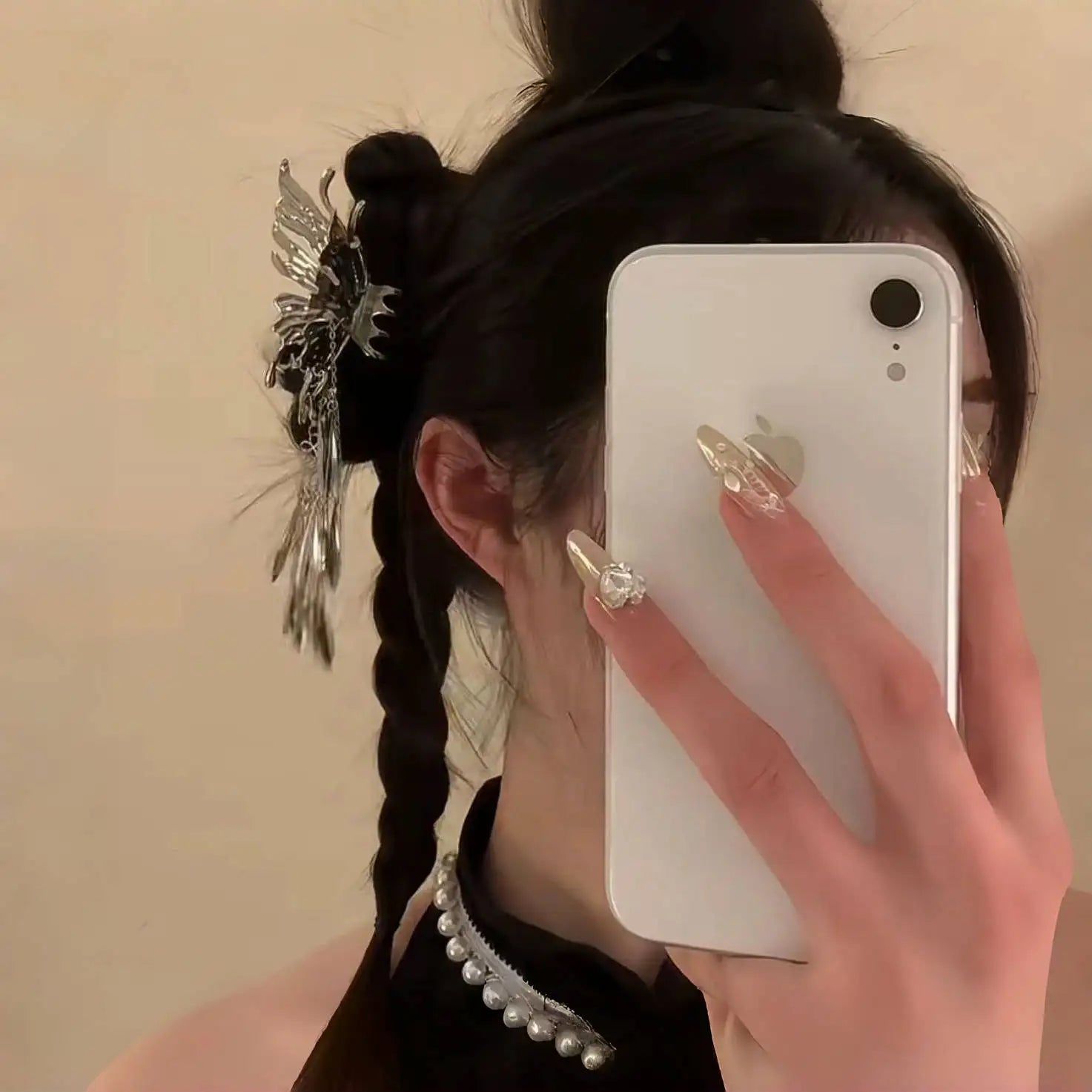 Butterfly Hair Clip Silver Hairpin New Chinese Trendy Claw Clips Woman Girls Styling Barrette Headdress Hollow Tassel Hair Clip