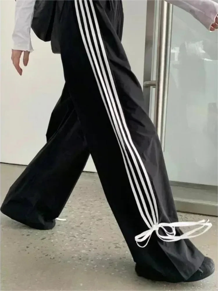 HOUZHOU Black Stripe Women's Sport Sweatpants Wide Oversized Harajuku Casual Joggers Parachute Pants Spring Korean Fashion 2024