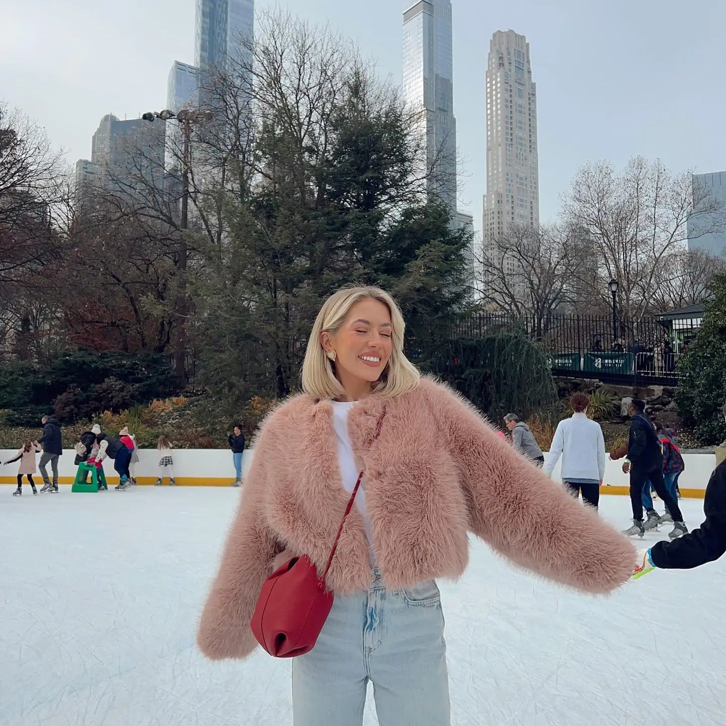 Short Faux Fur Coats Women Plush Autumn Winter O-neck Open Stitch Loose Women's Coat Long Sleeve Casual Jacket Female Streetwear pink