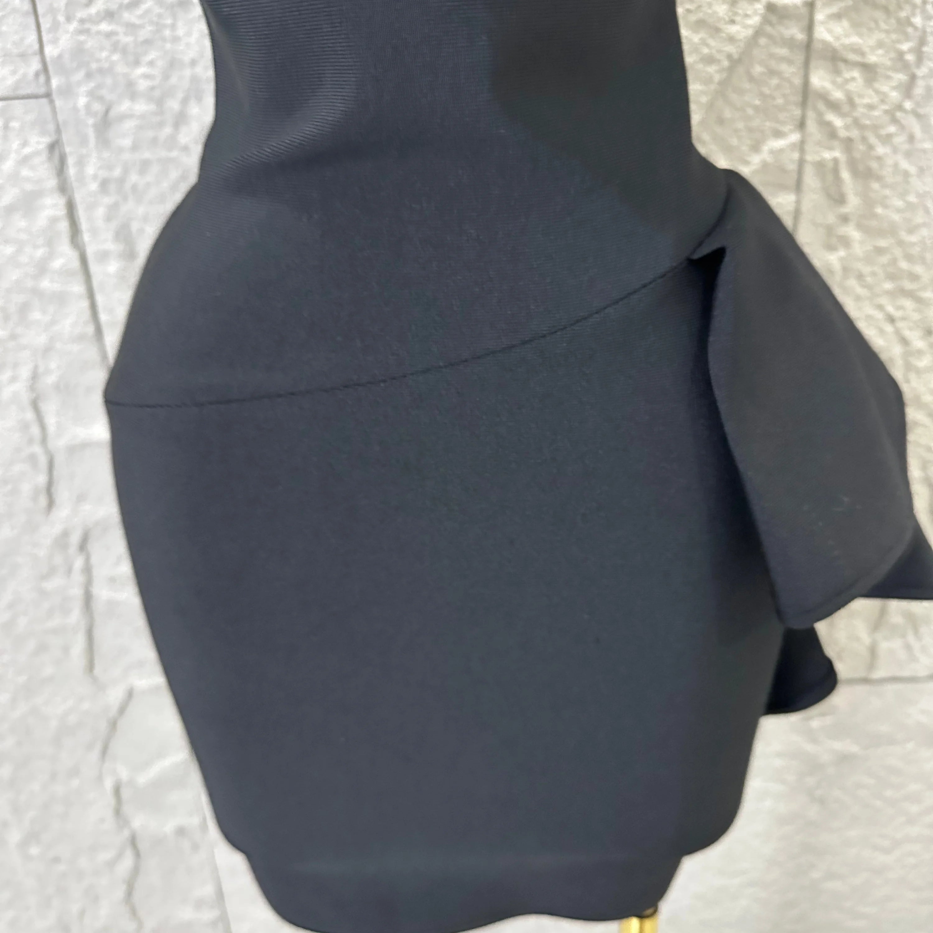Elegant Black Red Off-Shoulder Mini Dress Women Sexy Crystal Embellished Ruffle Waist Bodycon Outfit Formal Event Party Costume