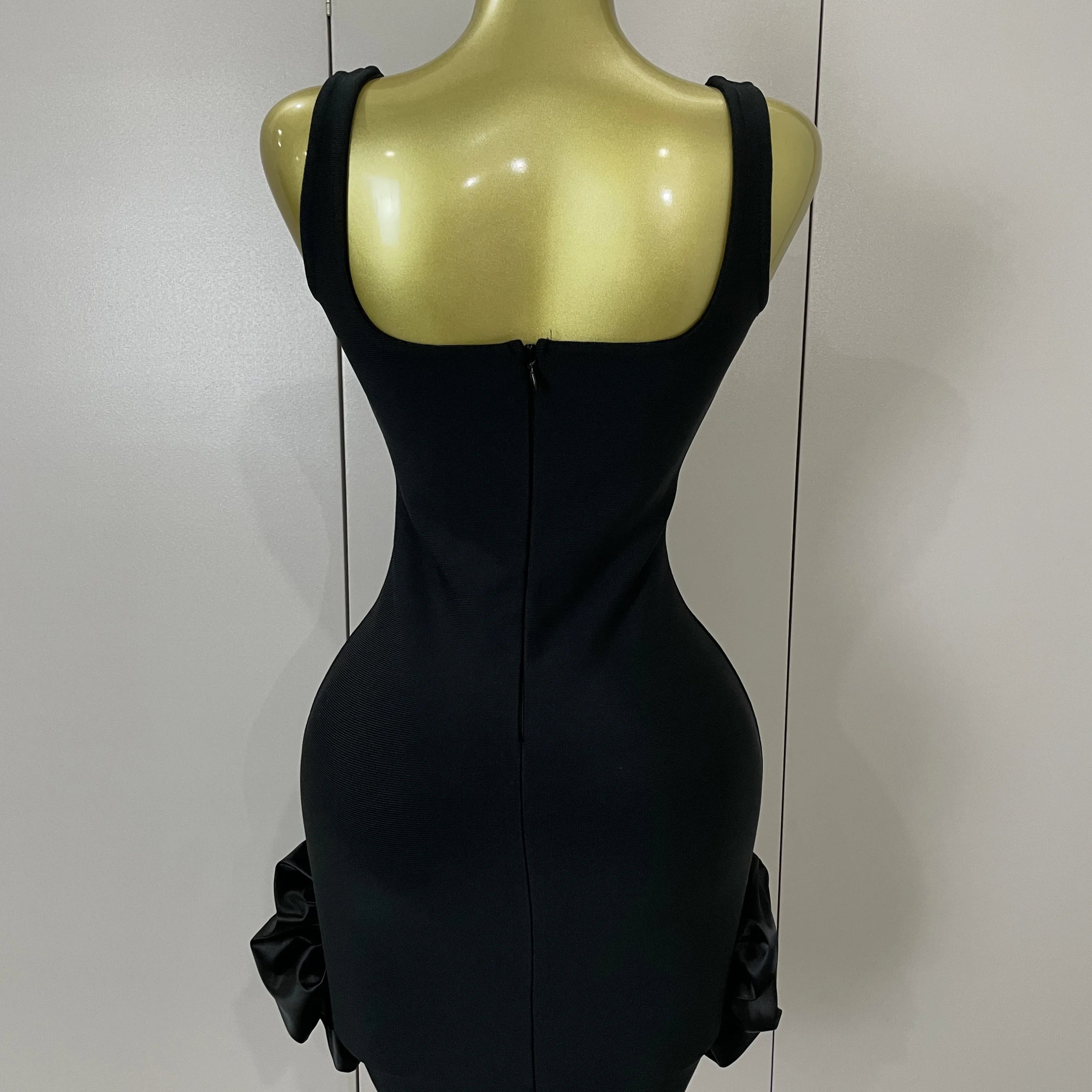 2025 New STyle Shining Crystal Women Sleeveless Bodycon Mini Bandage Dress Elegant Ruffles Cute Birthday Party Celebrate Dress