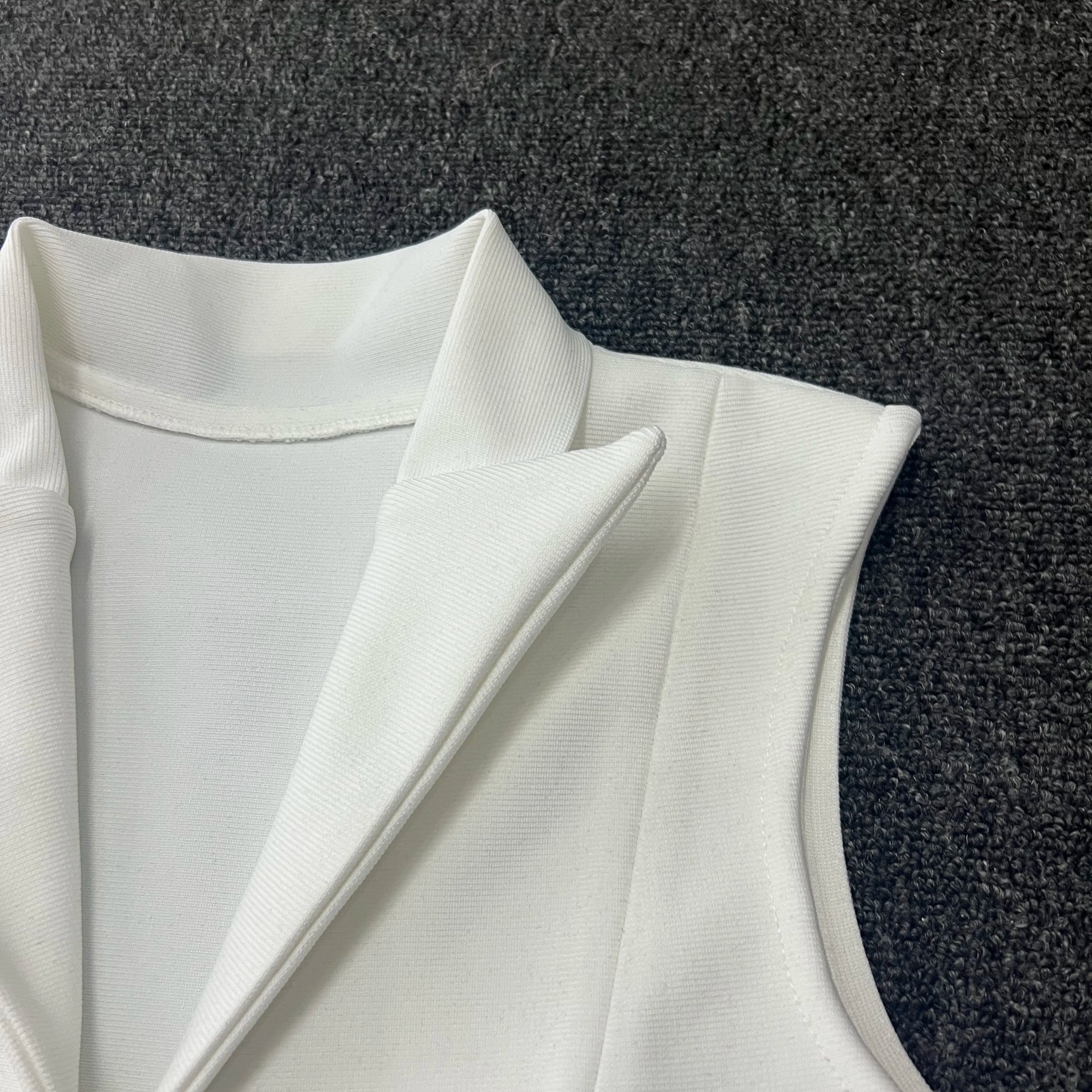 Runway Winter Sexy Long Sleeve Button Black White Women Bandage Coat 2024 High Street Celebrity DNight Club Party Jackets