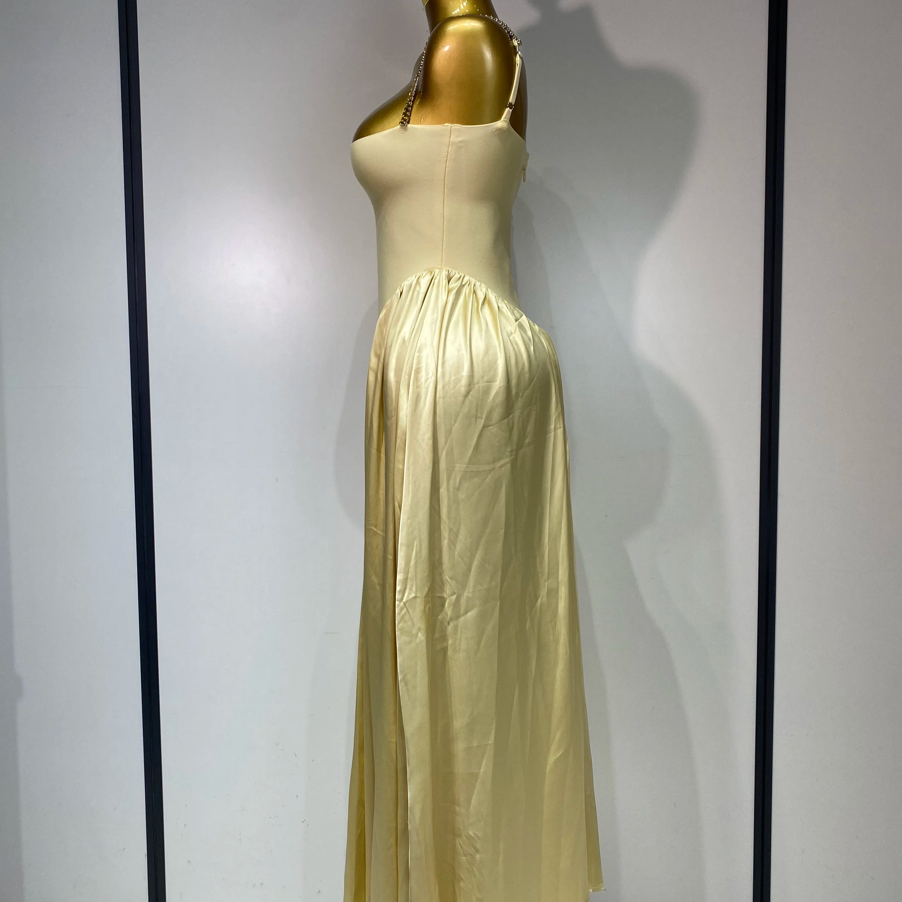 Women Sexy Strap Chain Sleeveless Long Dress Fashion Slimming Hundred Fold Dresses Elegant Evening Party Wedding Guest Gowns