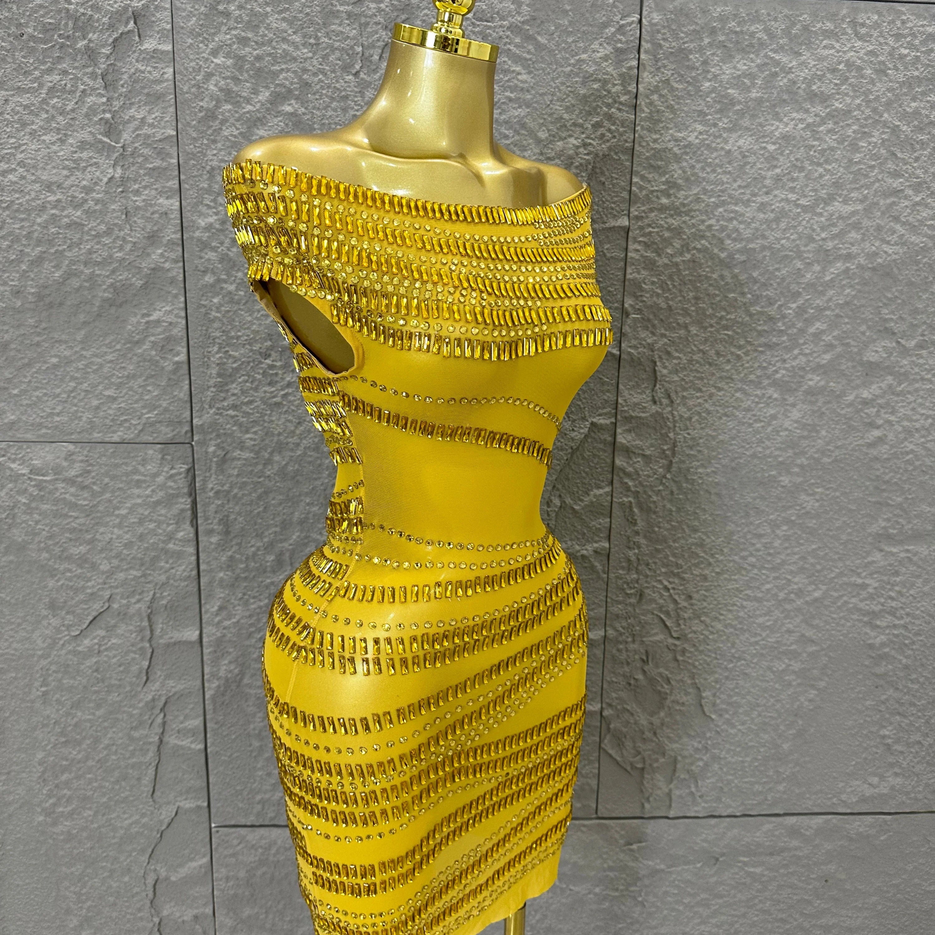 Luxury Gold Off-Shoulder Mini Dress Women Sexy Sheer Mesh Full Gold Crystal Embellished Form-Fitting Outfit Formal Event Party