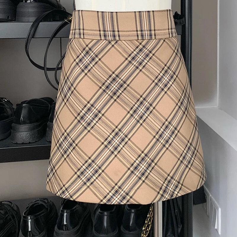 DUOJIHUI Classic Plaid Chicly A-line Female Mini Skirts New Basic Simple High Waist Slim Casual Spellcolor Fashion Women Skirts khaki skirt